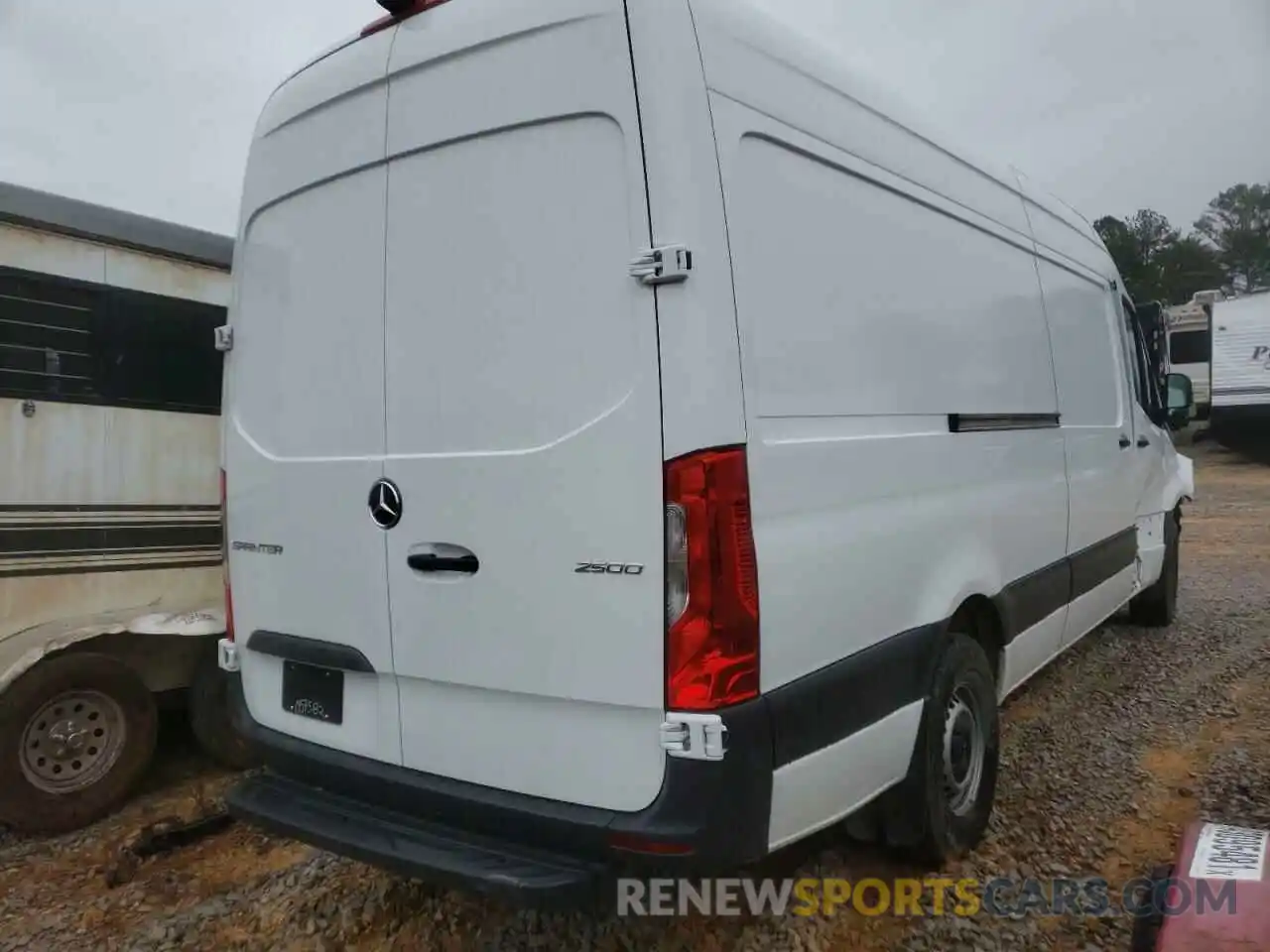 4 Photograph of a damaged car W1Y40CHY5MT057582 MERCEDES-BENZ SPRINTER 2021