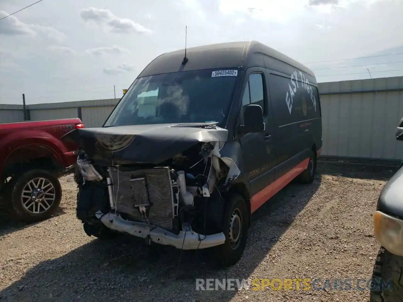 2 Photograph of a damaged car W1Y4DCHY6MT046501 MERCEDES-BENZ SPRINTER 2021