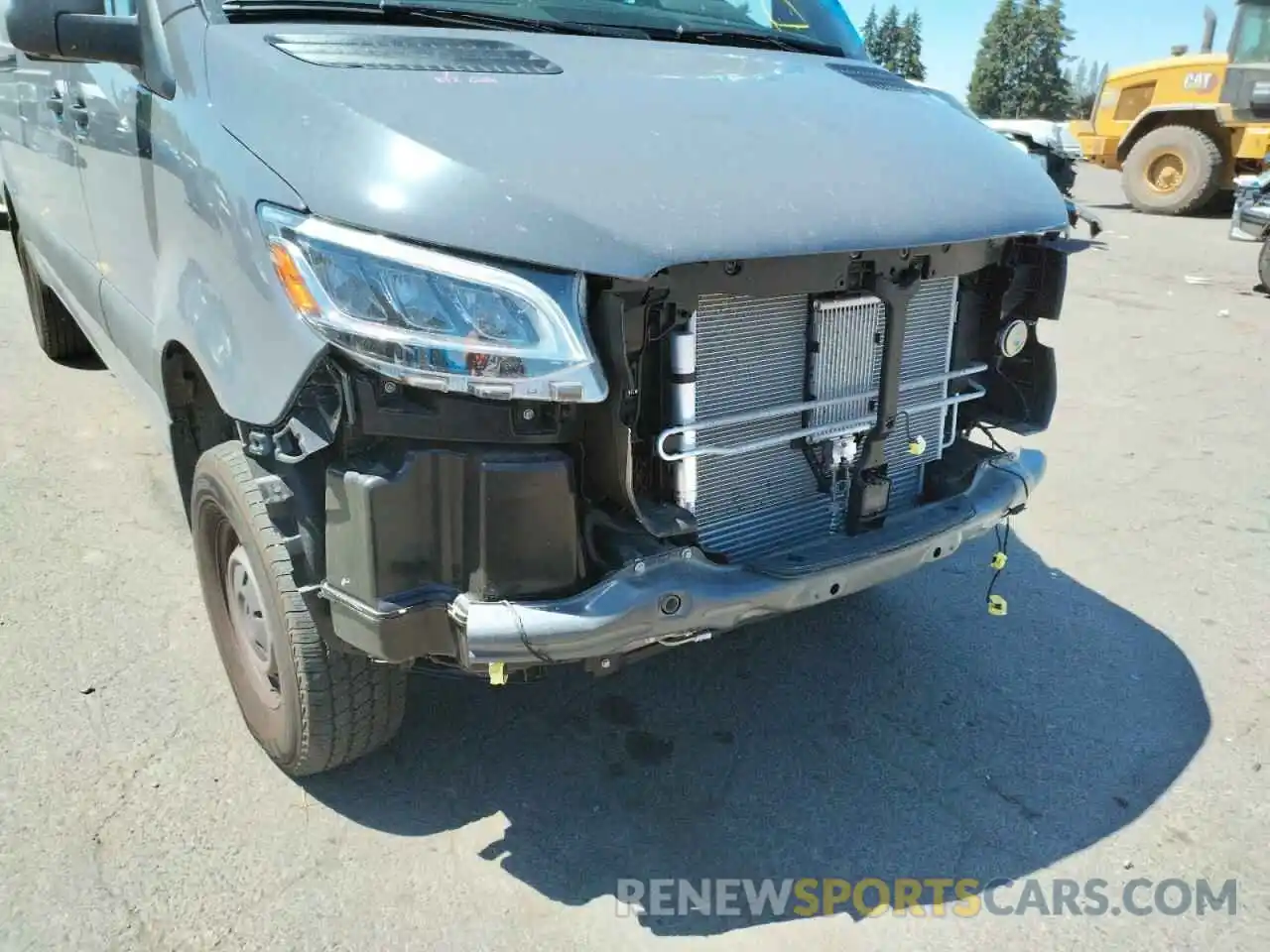 10 Photograph of a damaged car W1Y4ECVY4NT085378 MERCEDES-BENZ SPRINTER 2022