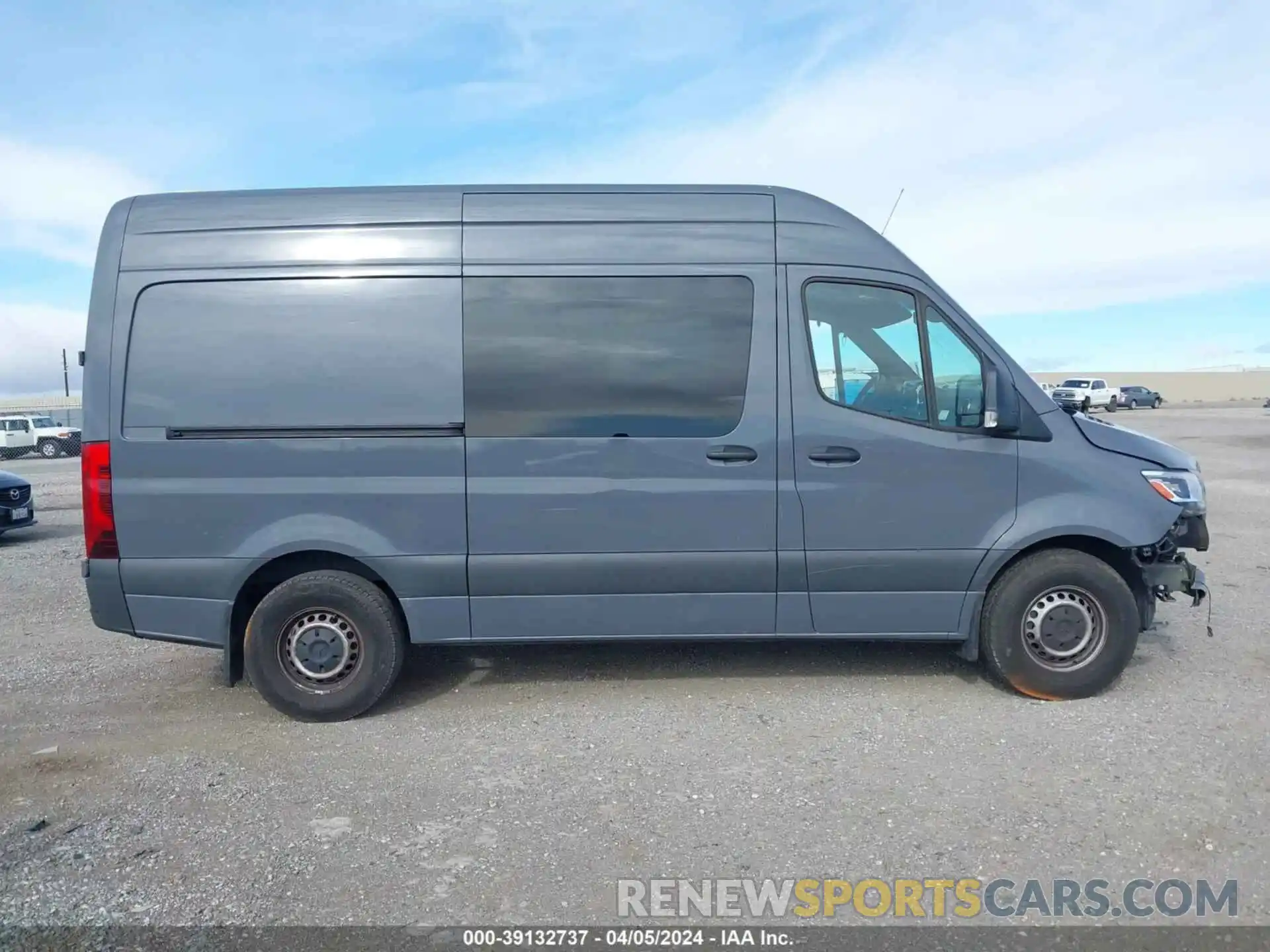 14 Фотография поврежденного автомобиля W1W40BHY9PT126684 MERCEDES-BENZ SPRINTER 2023