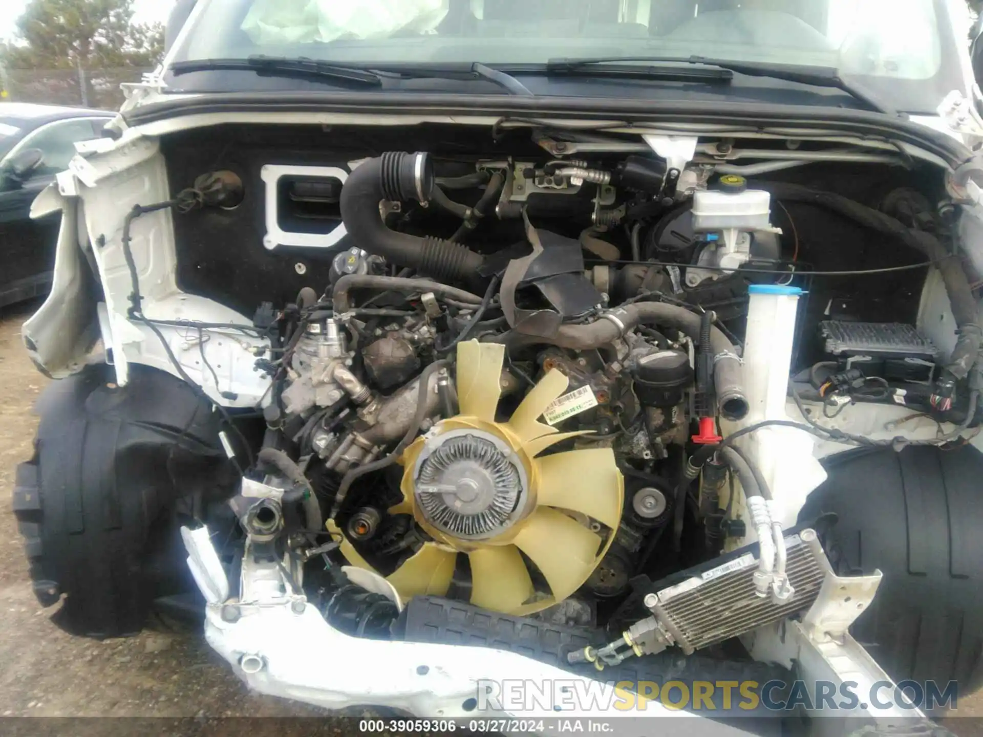 10 Photograph of a damaged car WD3PF1CDXKP052886 MERCEDES-BENZ SPRINTER 2500 2019
