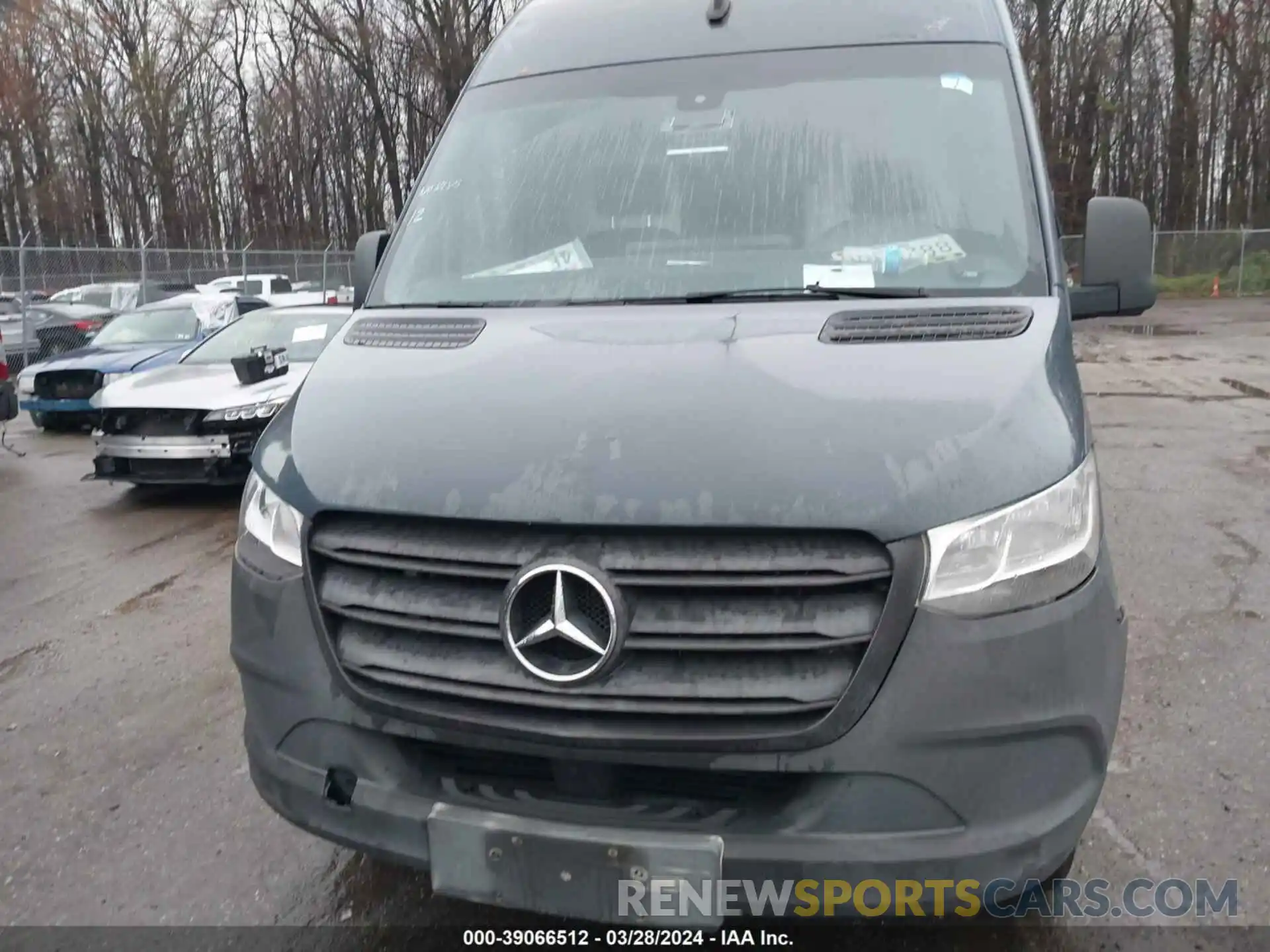 12 Фотография поврежденного автомобиля WD4PF0CD4KP043932 MERCEDES-BENZ SPRINTER 2500 2019