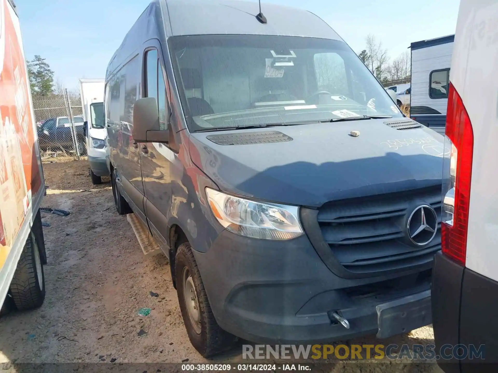 1 Photograph of a damaged car WD4PF1CD1KP141435 MERCEDES-BENZ SPRINTER 2500 2019