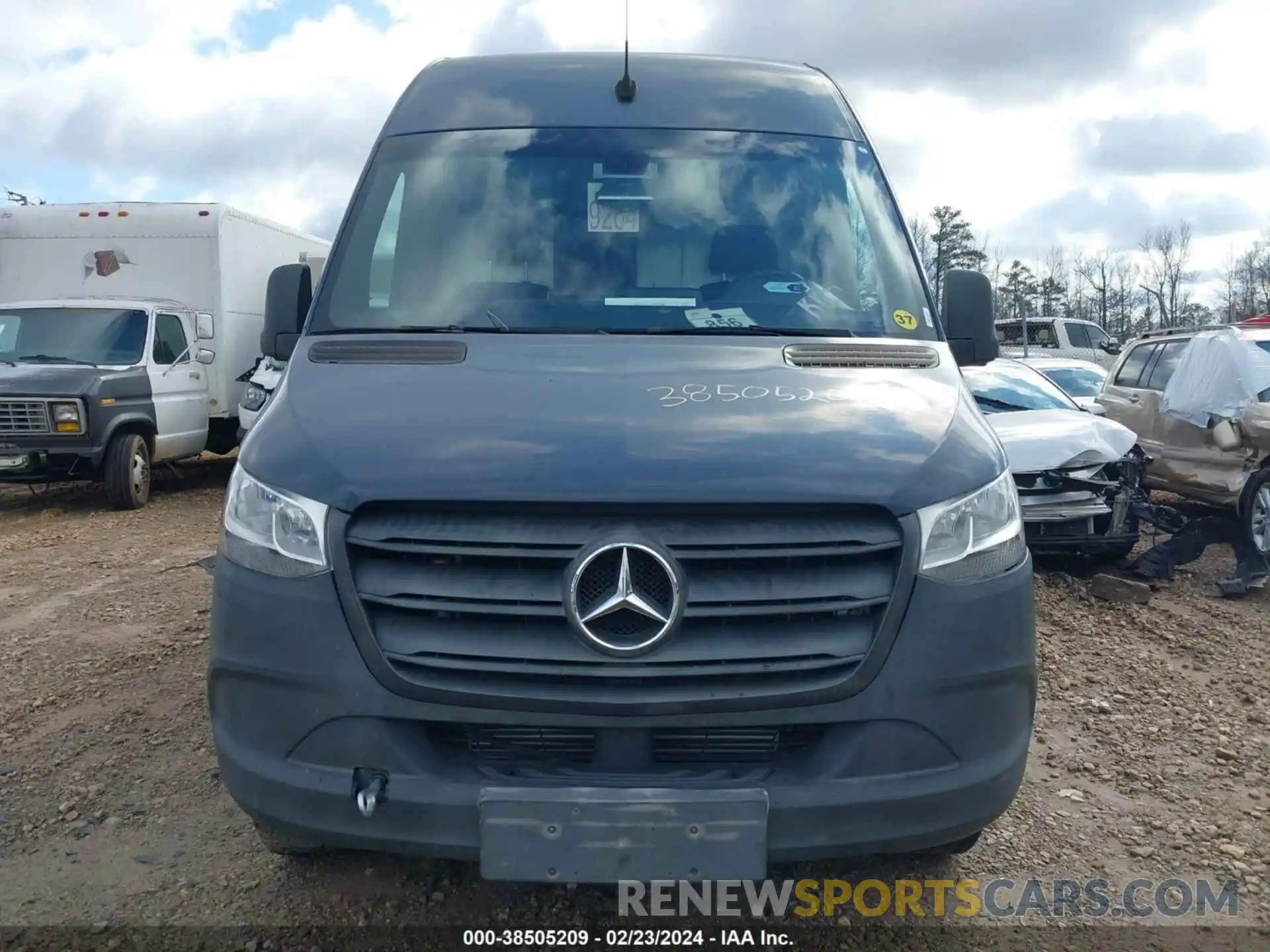 12 Фотография поврежденного автомобиля WD4PF1CD1KP141435 MERCEDES-BENZ SPRINTER 2500 2019