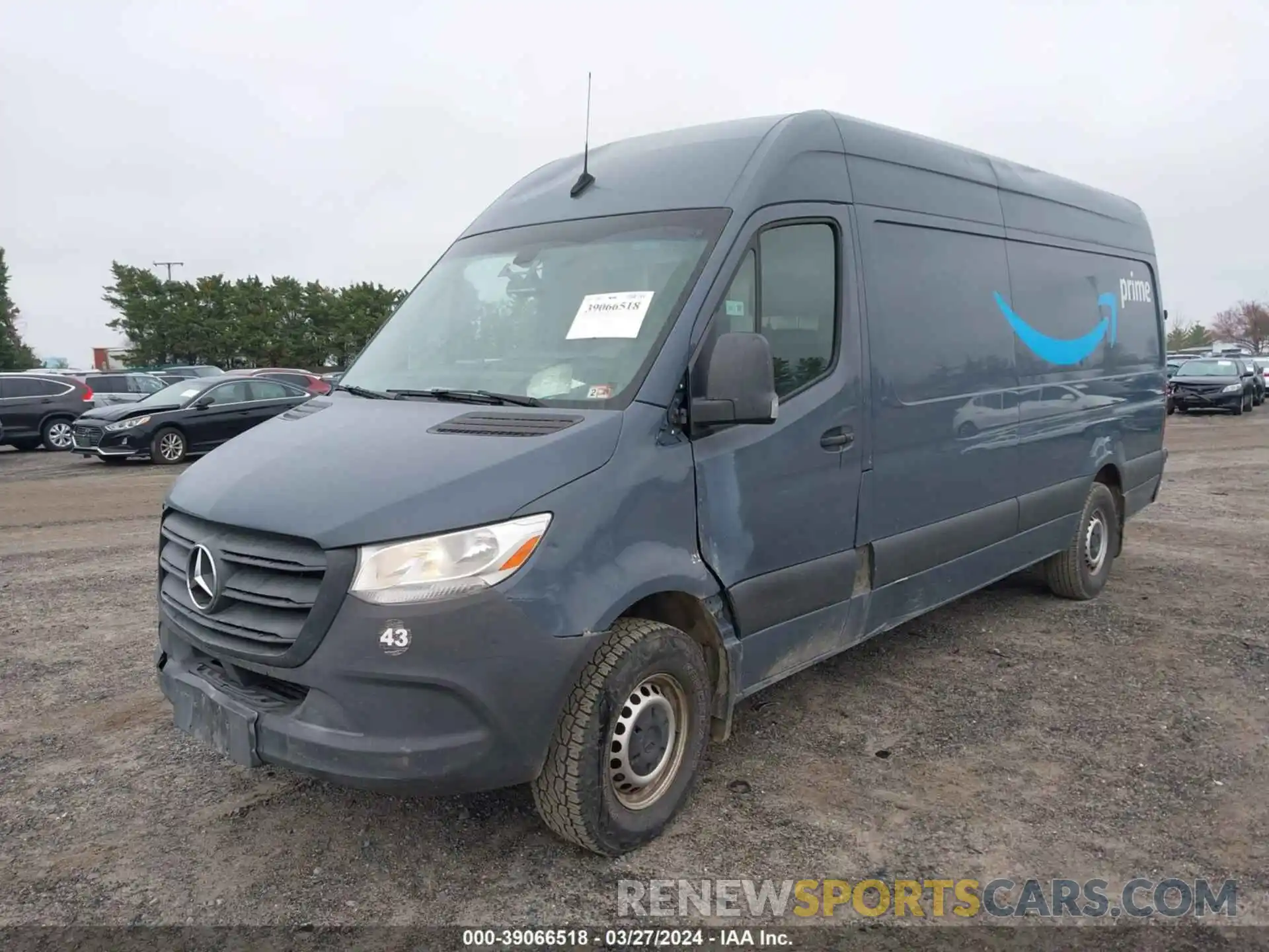 2 Фотография поврежденного автомобиля WD4PF1CD2KP133666 MERCEDES-BENZ SPRINTER 2500 2019