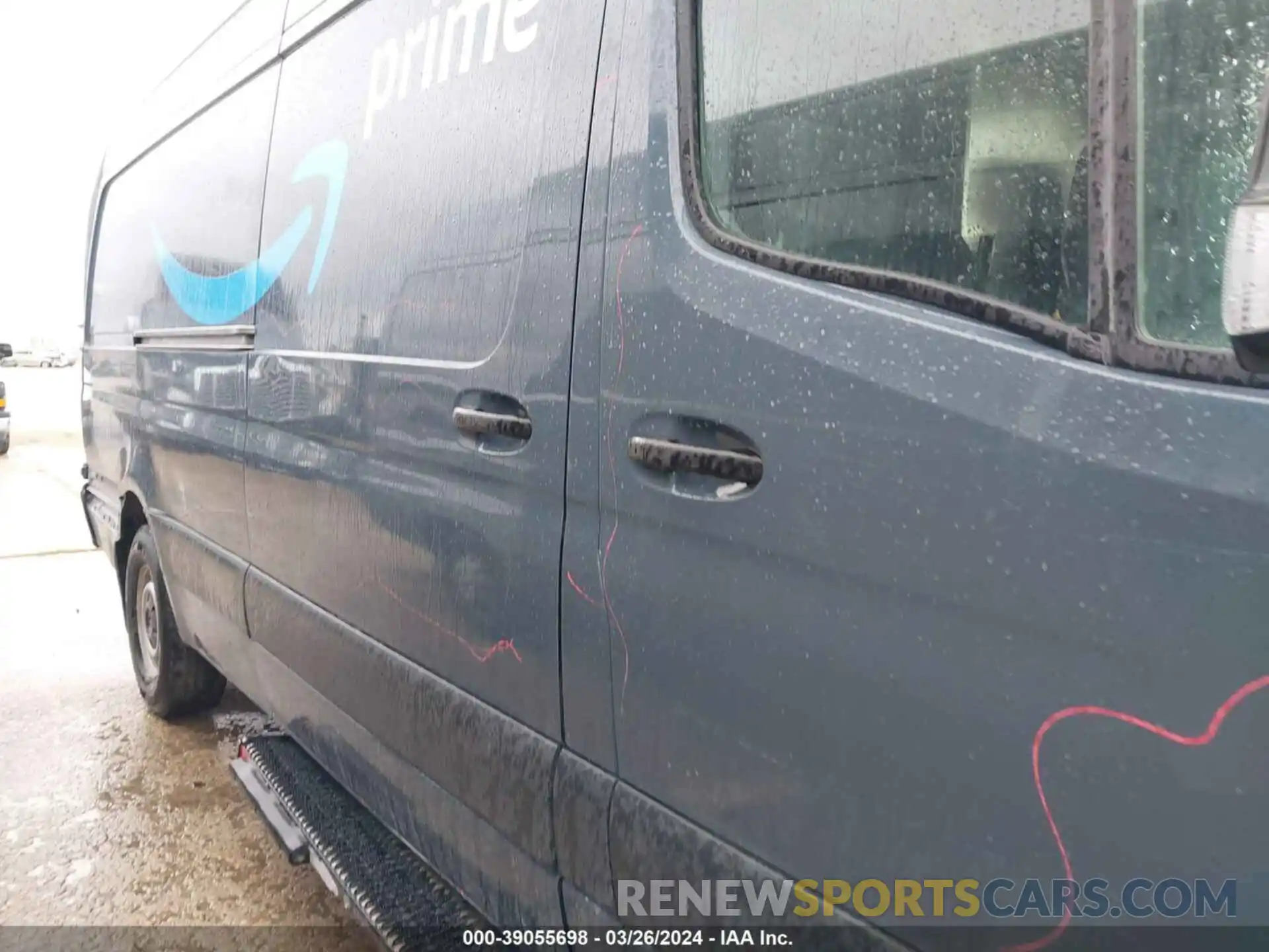 13 Photograph of a damaged car WD4PF1CD5KT012475 MERCEDES-BENZ SPRINTER 2500 2019