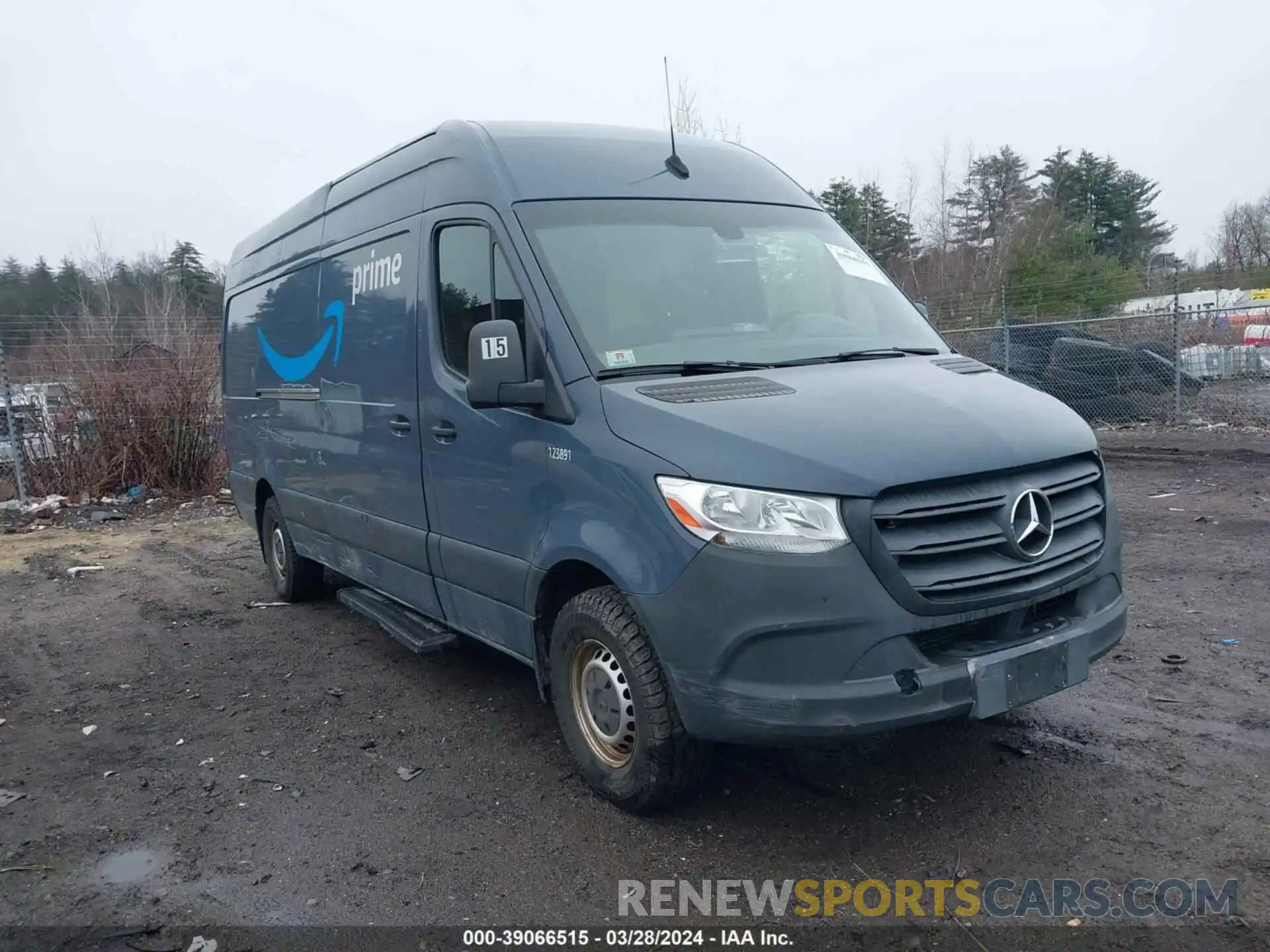 1 Photograph of a damaged car WD4PF1CD8KP114278 MERCEDES-BENZ SPRINTER 2500 2019