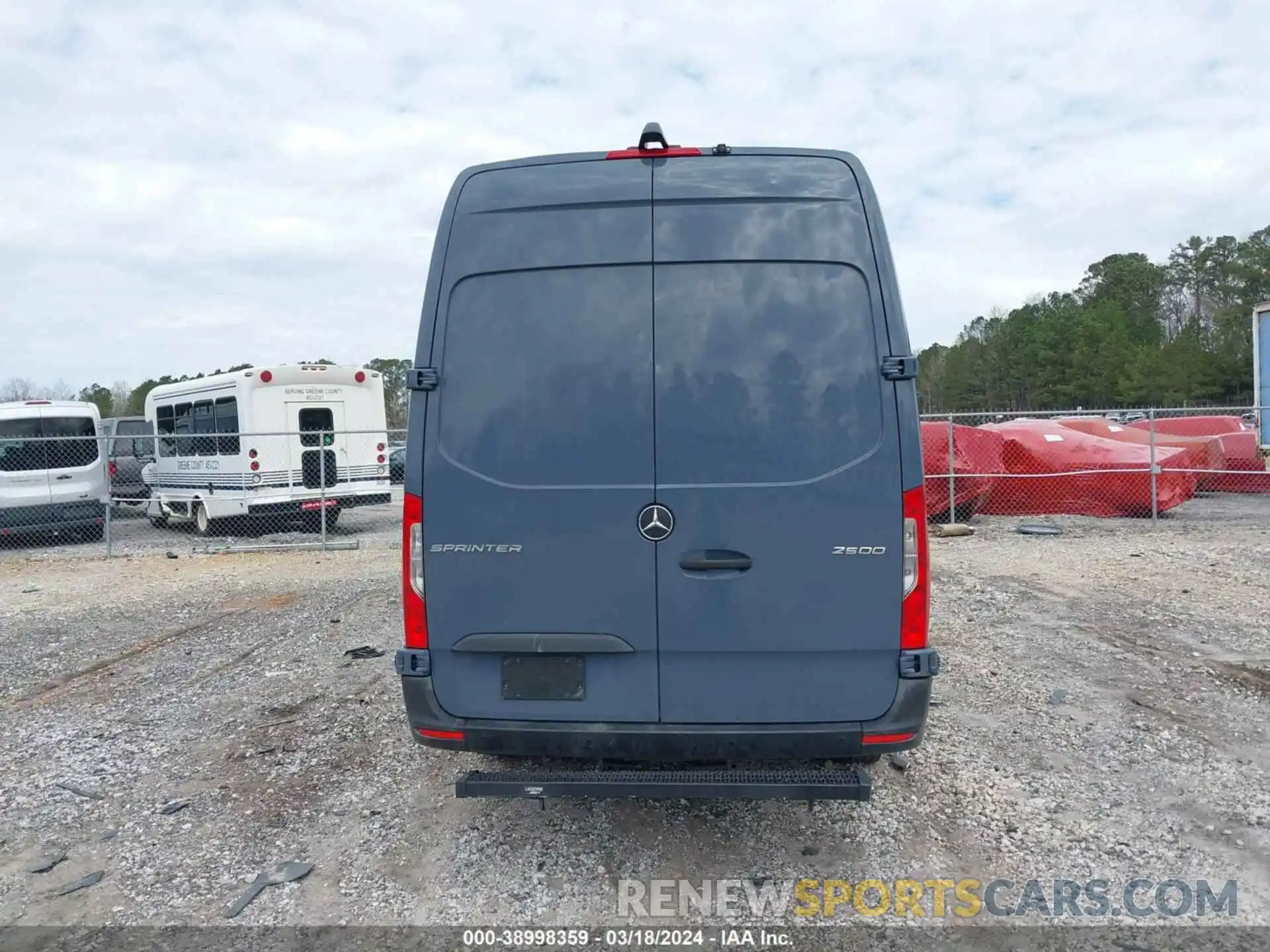 16 Photograph of a damaged car WD4PF1CDXKP114461 MERCEDES-BENZ SPRINTER 2500 2019