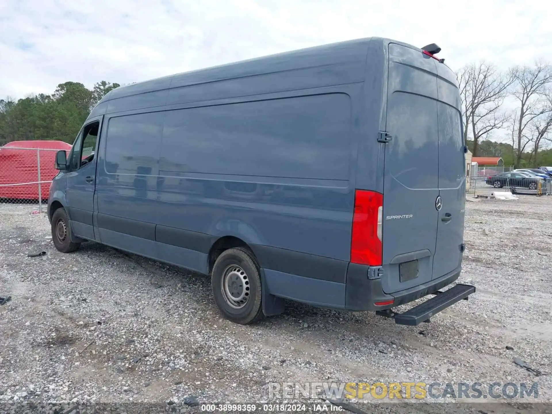 3 Фотография поврежденного автомобиля WD4PF1CDXKP114461 MERCEDES-BENZ SPRINTER 2500 2019