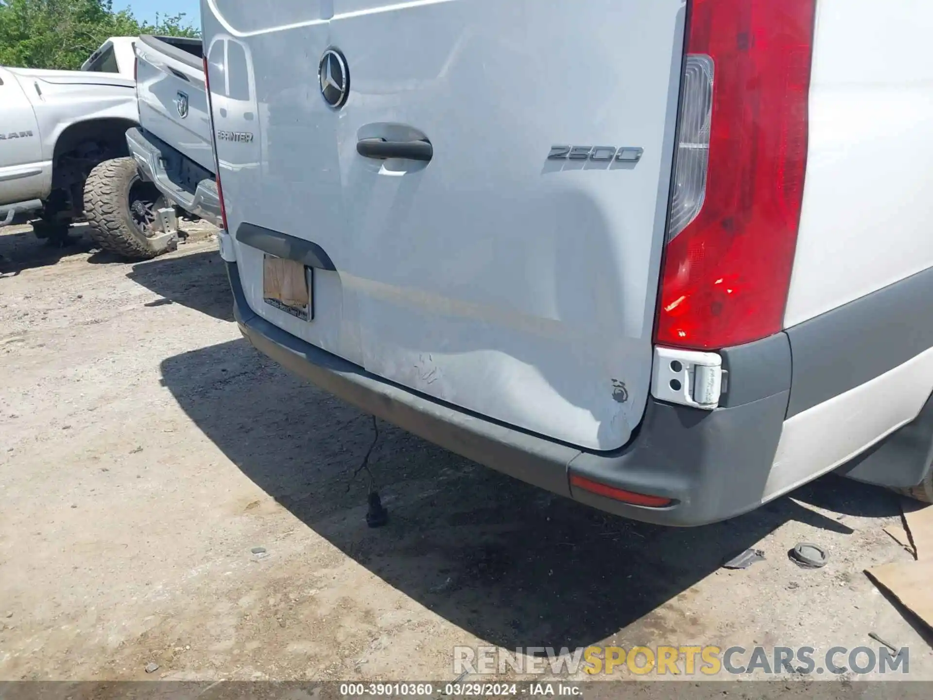 6 Photograph of a damaged car W1W4DCHY4MT048269 MERCEDES-BENZ SPRINTER 2500 2021