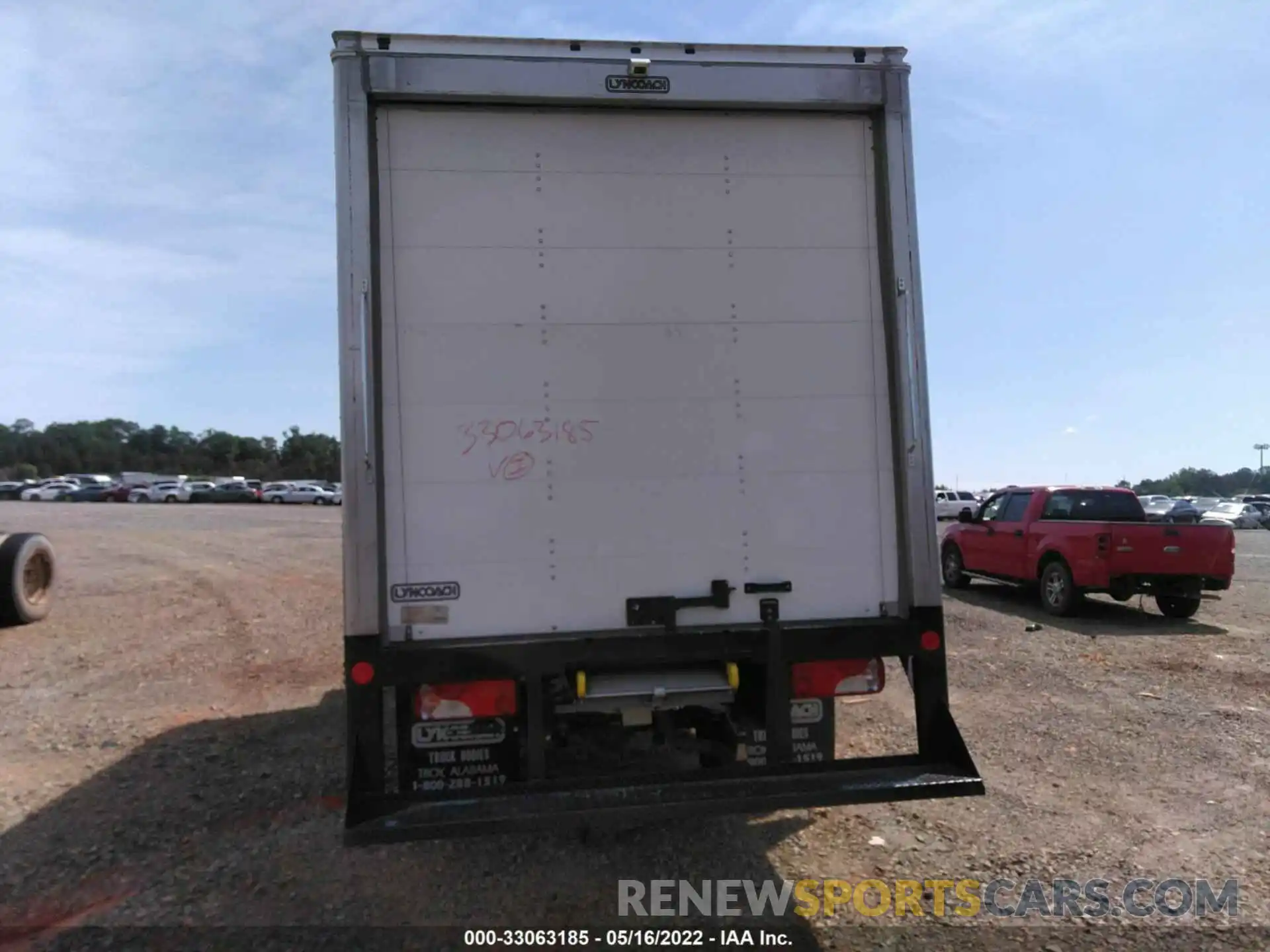 8 Photograph of a damaged car WDAPF4CD4KN017346 MERCEDES-BENZ SPRINTER 3500/4500 2019