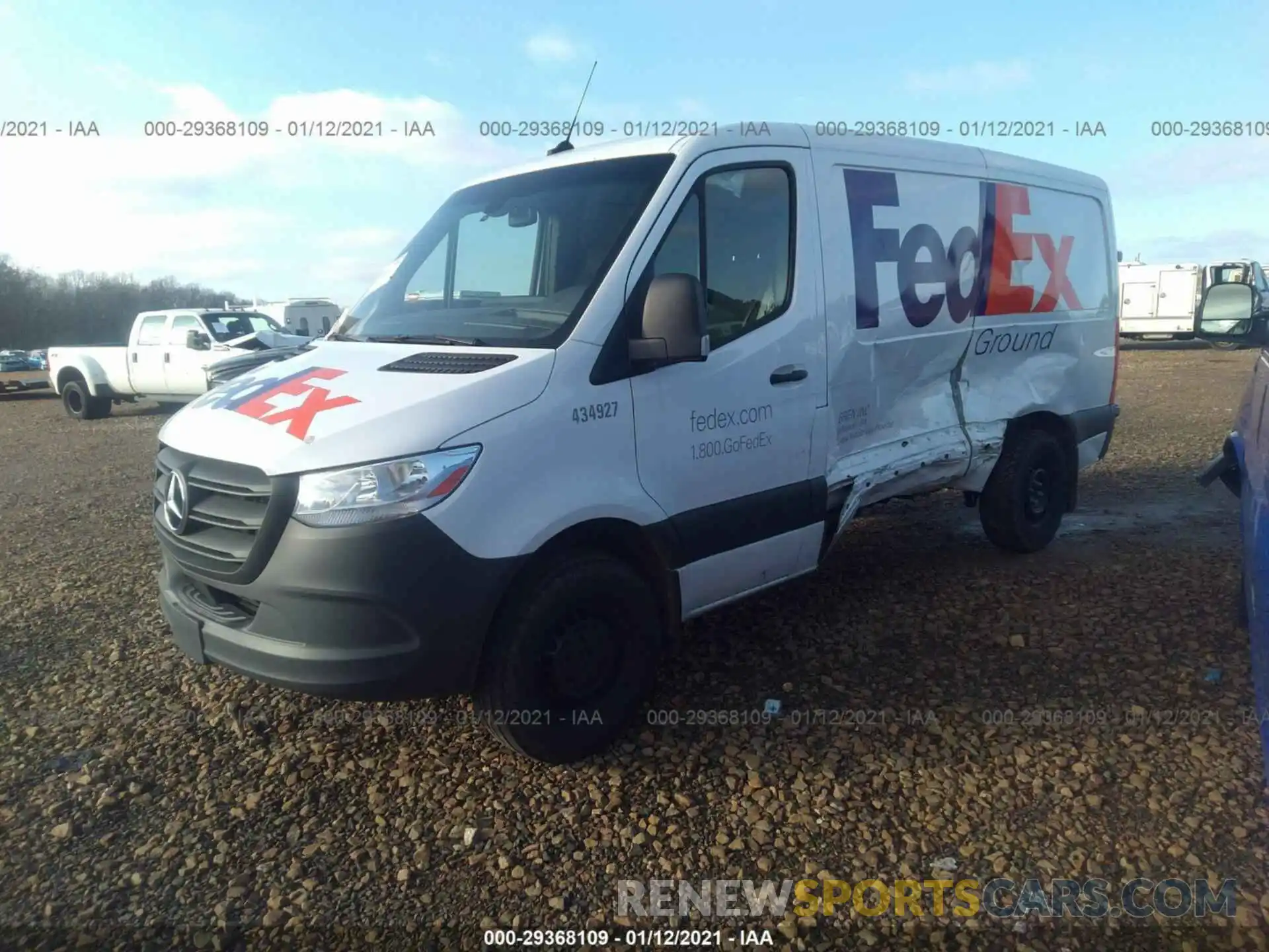 2 Фотография поврежденного автомобиля W1W70BGY1KT017790 MERCEDES-BENZ SPRINTER CARGO VAN 2019