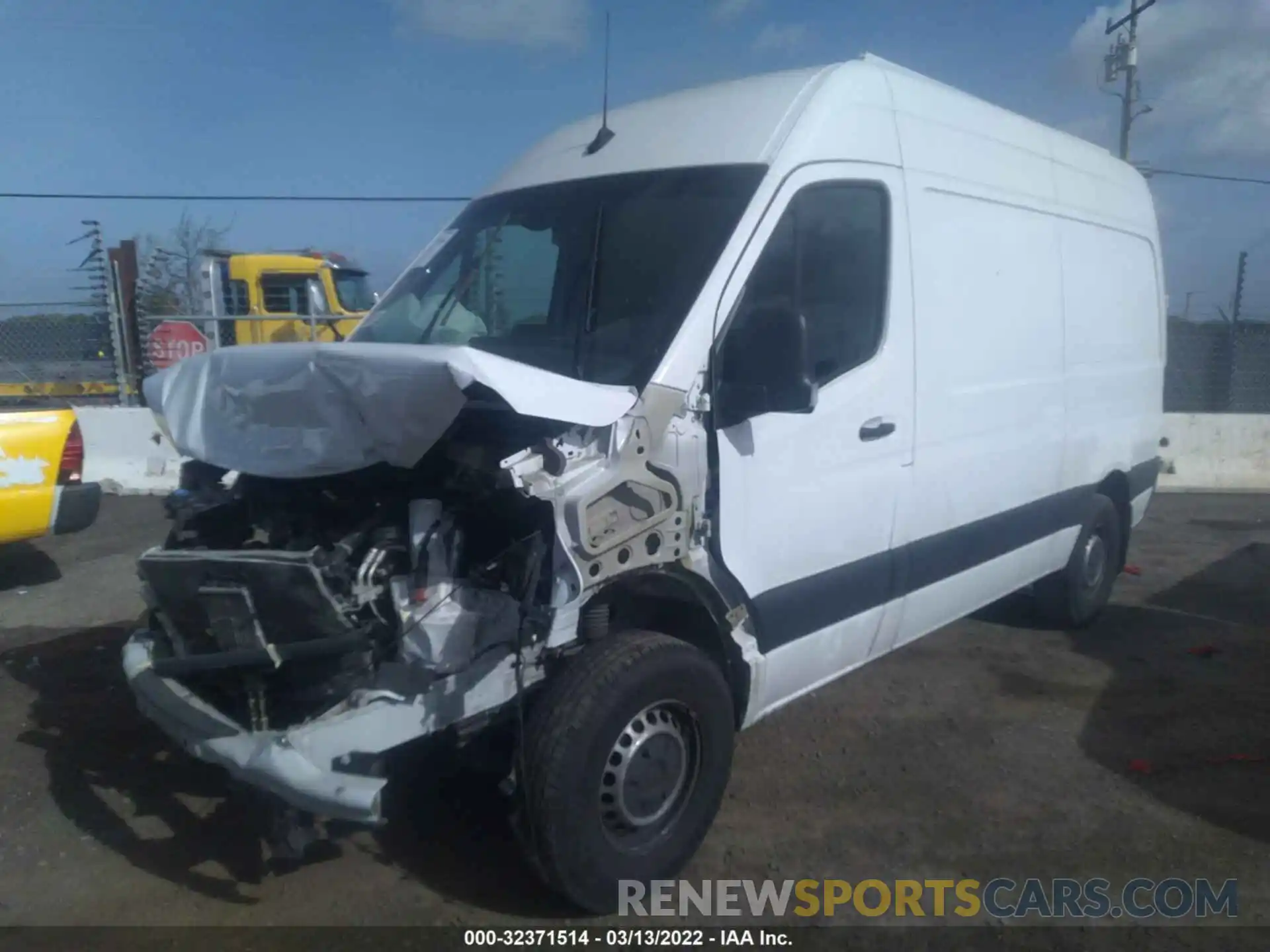 2 Photograph of a damaged car WD3PF0CD3KT005930 MERCEDES-BENZ SPRINTER CARGO VAN 2019