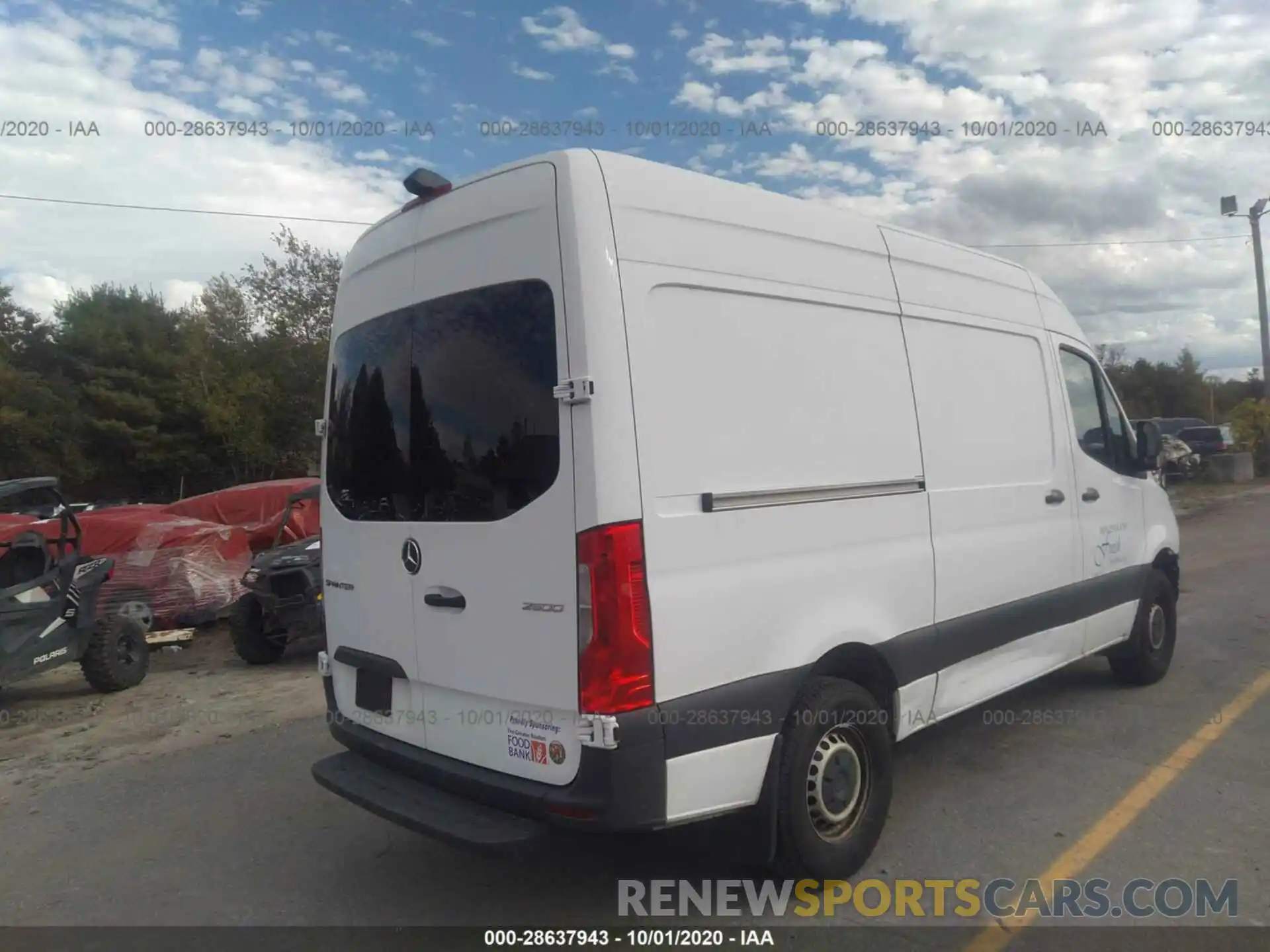 4 Фотография поврежденного автомобиля WD3PF0CD4KP024723 MERCEDES-BENZ SPRINTER CARGO VAN 2019