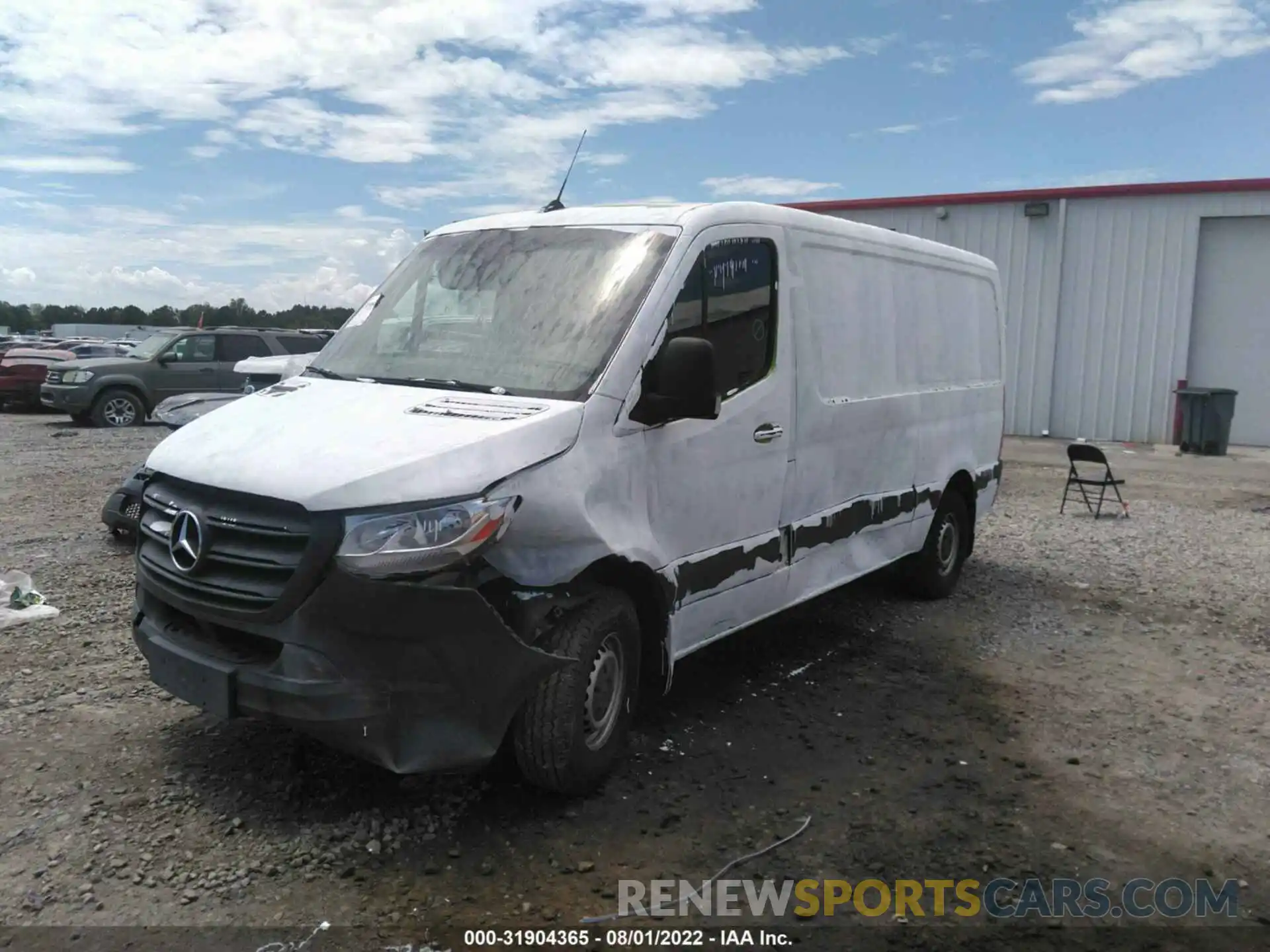 2 Фотография поврежденного автомобиля WD3PF0CD7KP038132 MERCEDES-BENZ SPRINTER CARGO VAN 2019