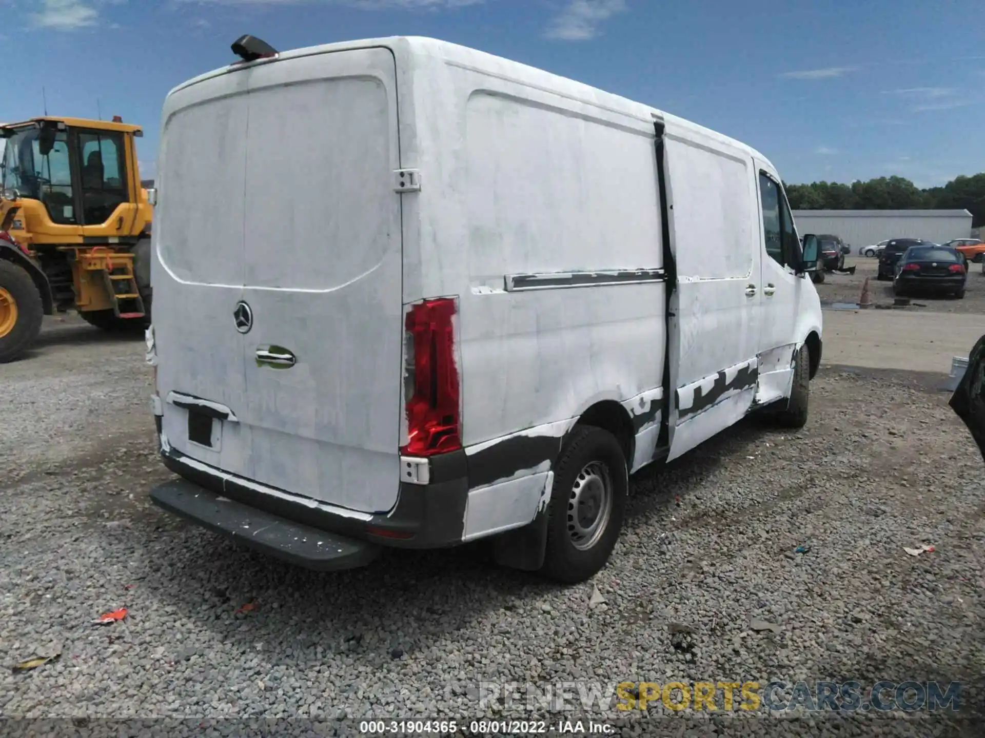 4 Фотография поврежденного автомобиля WD3PF0CD7KP038132 MERCEDES-BENZ SPRINTER CARGO VAN 2019