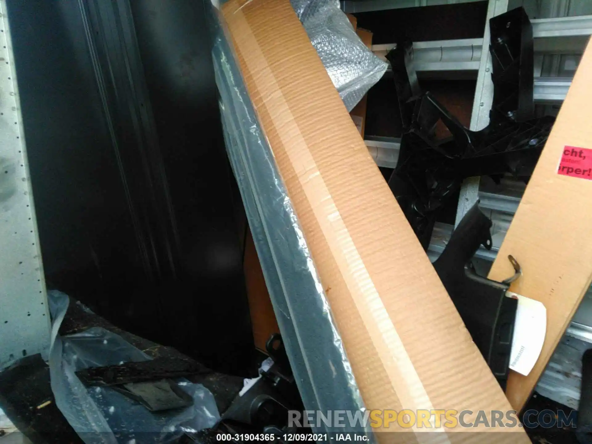 8 Photograph of a damaged car WD3PF0CD7KP038132 MERCEDES-BENZ SPRINTER CARGO VAN 2019