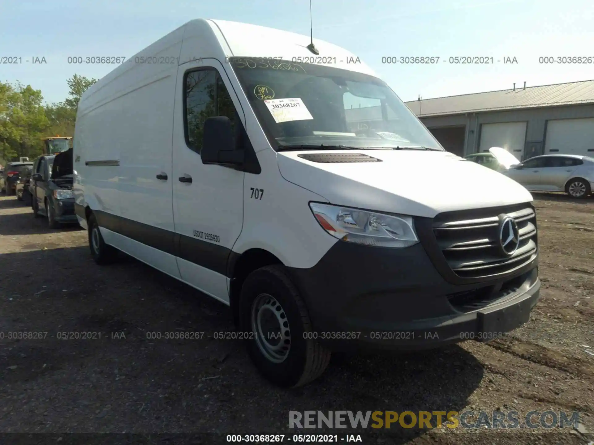 1 Photograph of a damaged car WD3PF1CD1KP029755 MERCEDES-BENZ SPRINTER CARGO VAN 2019