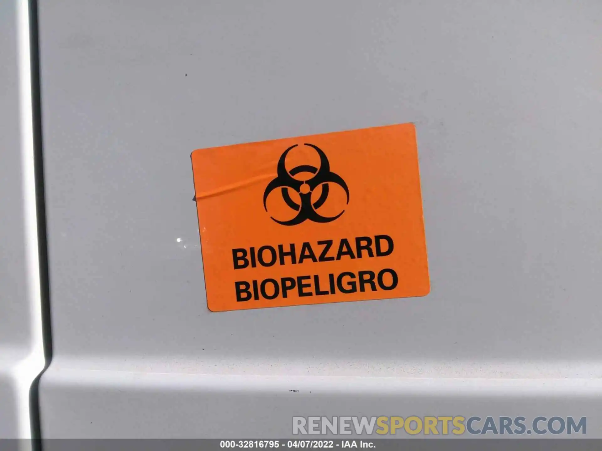 8 Photograph of a damaged car WD3PF1CD3KP103287 MERCEDES-BENZ SPRINTER CARGO VAN 2019