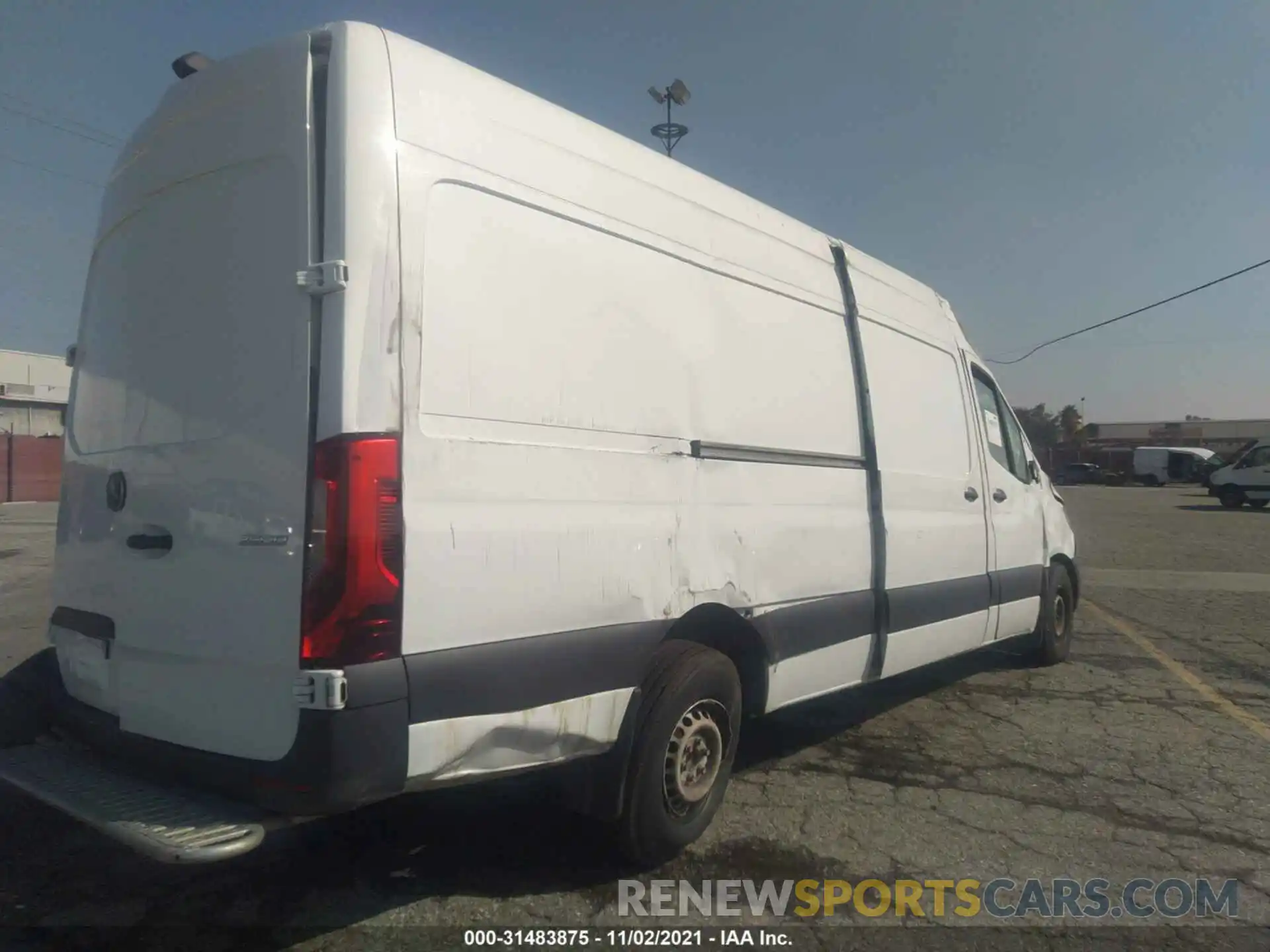 4 Photograph of a damaged car WD3PF1CD7KP149592 MERCEDES-BENZ SPRINTER CARGO VAN 2019