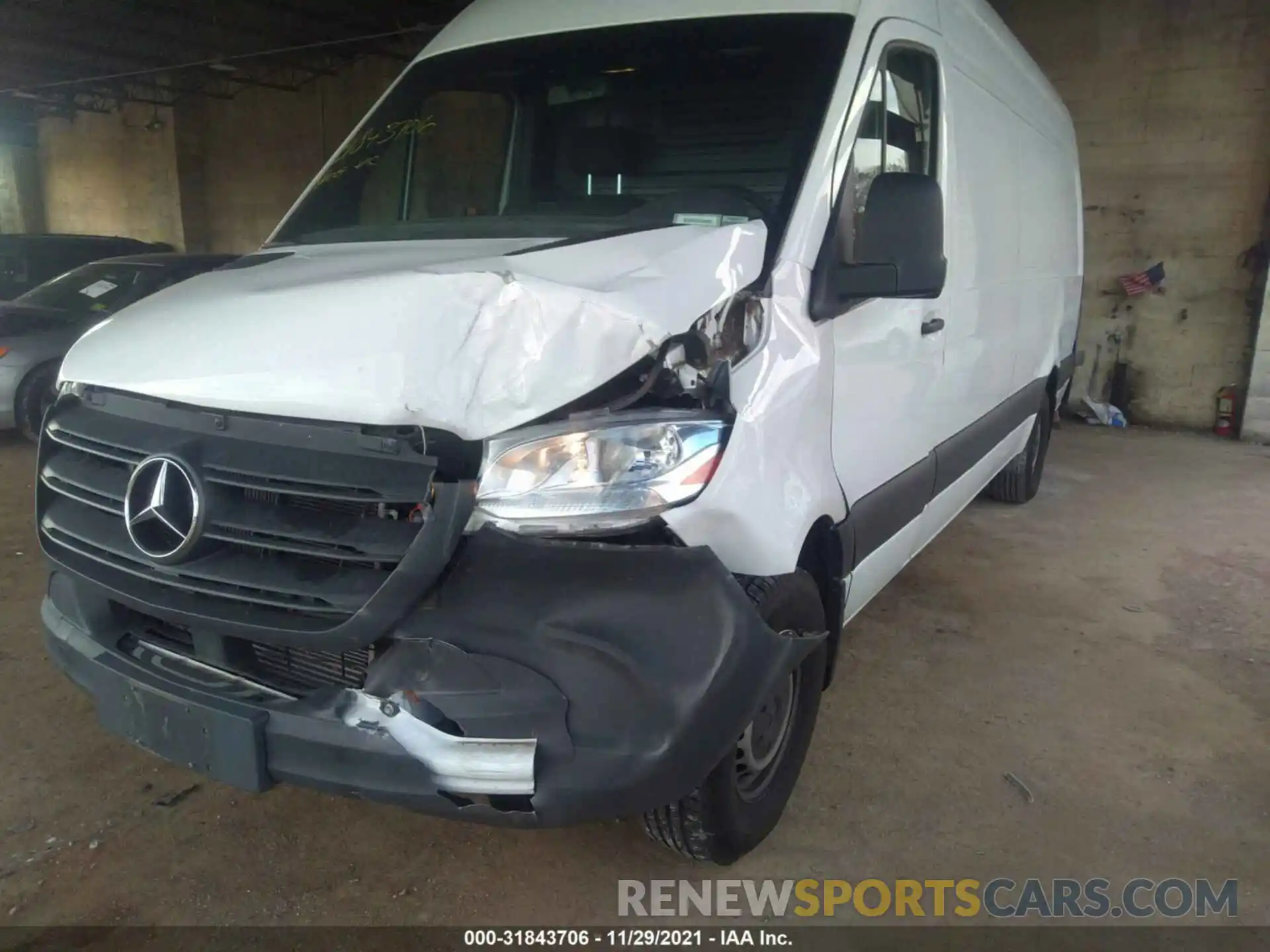 6 Фотография поврежденного автомобиля WD3PF1CD8KP032698 MERCEDES-BENZ SPRINTER CARGO VAN 2019