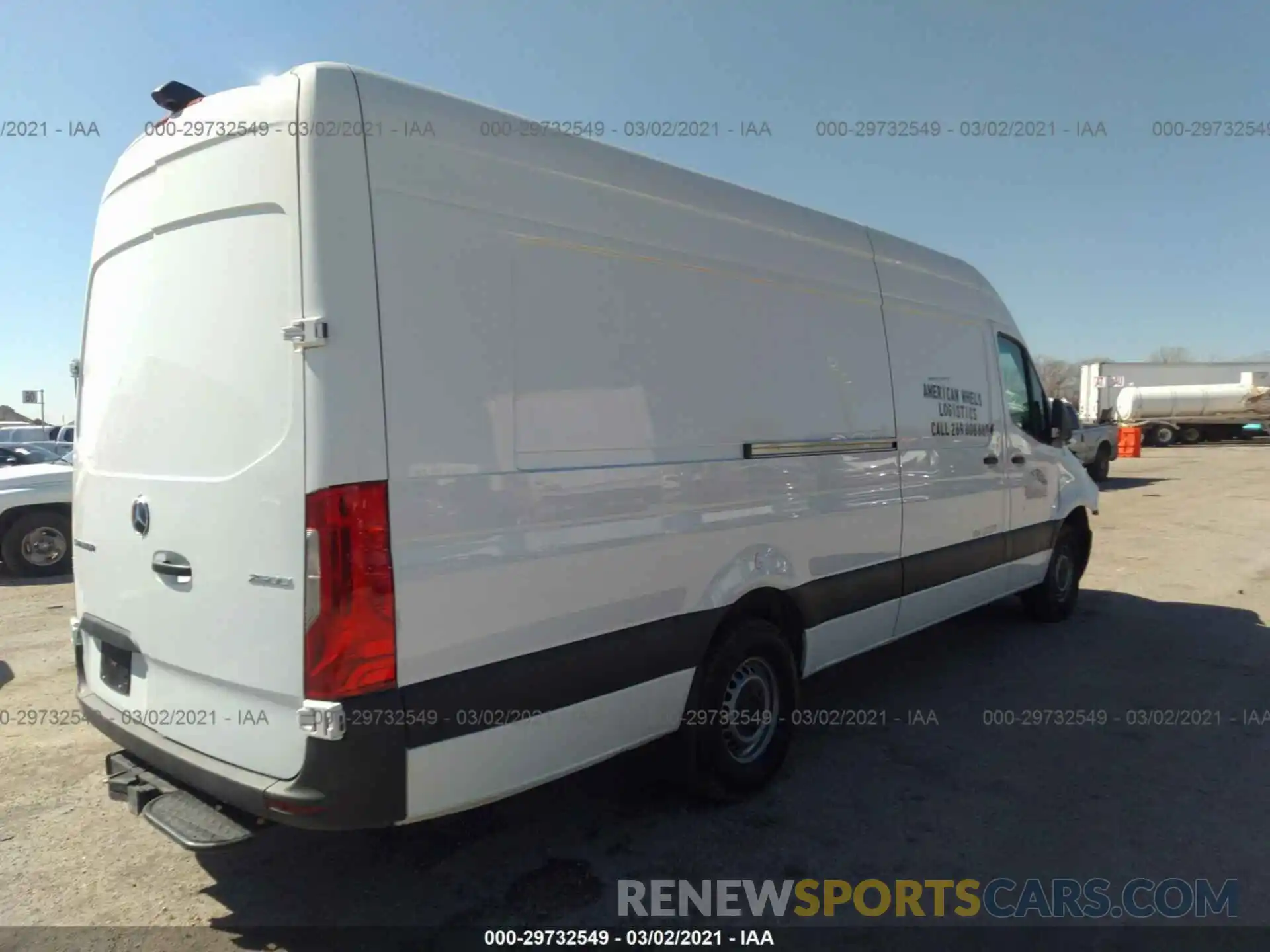 4 Photograph of a damaged car W1W4EDHY1LT030779 MERCEDES-BENZ SPRINTER CARGO VAN 2020