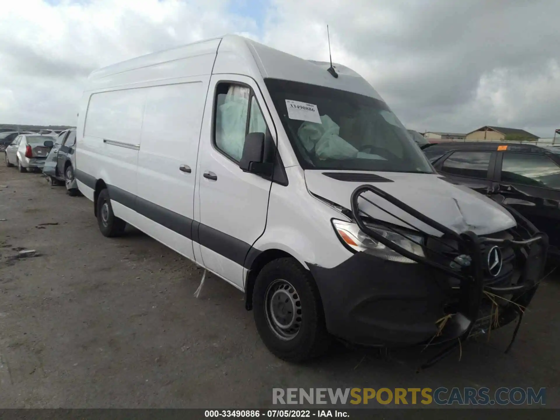 1 Фотография поврежденного автомобиля W1W4EDHY4LT039718 MERCEDES-BENZ SPRINTER CARGO VAN 2020