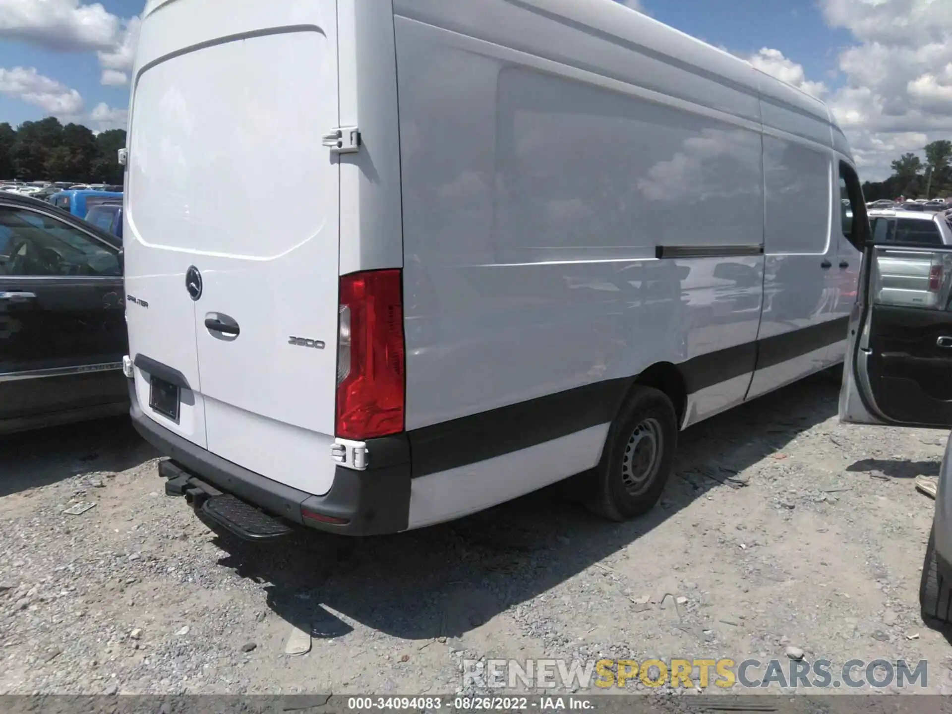 4 Photograph of a damaged car W1W4EDHY6LT024766 MERCEDES-BENZ SPRINTER CARGO VAN 2020