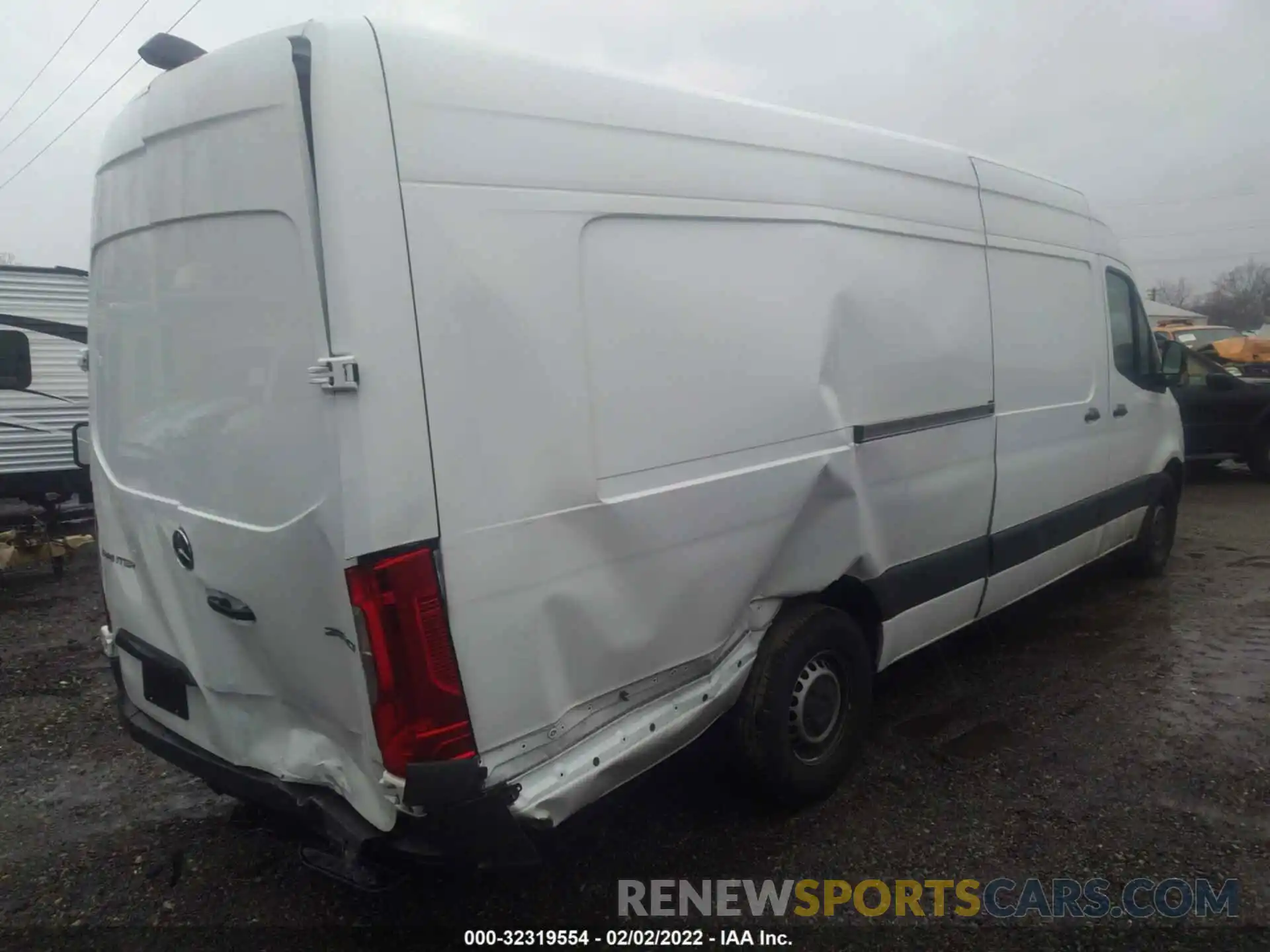 4 Photograph of a damaged car W1W4EDHYXLT022499 MERCEDES-BENZ SPRINTER CARGO VAN 2020