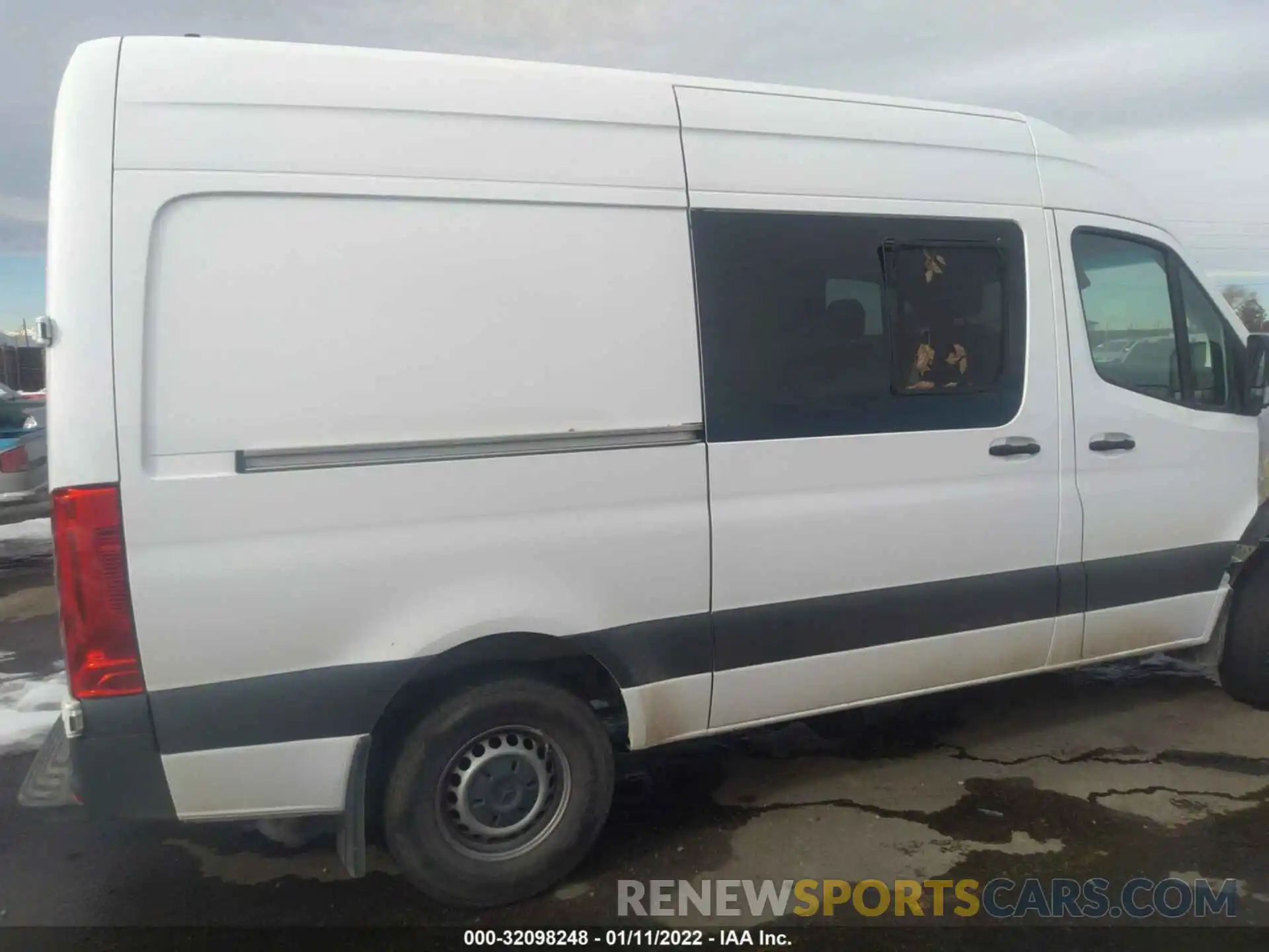 7 Фотография поврежденного автомобиля W1W70BGY2LT025298 MERCEDES-BENZ SPRINTER CARGO VAN 2020