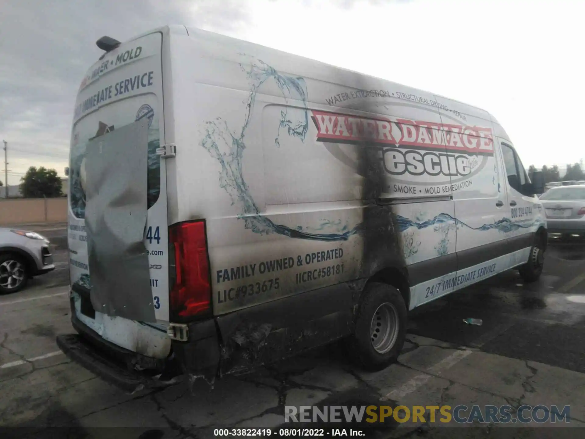 4 Фотография поврежденного автомобиля W1W8ED3Y0LT021547 MERCEDES-BENZ SPRINTER CARGO VAN 2020