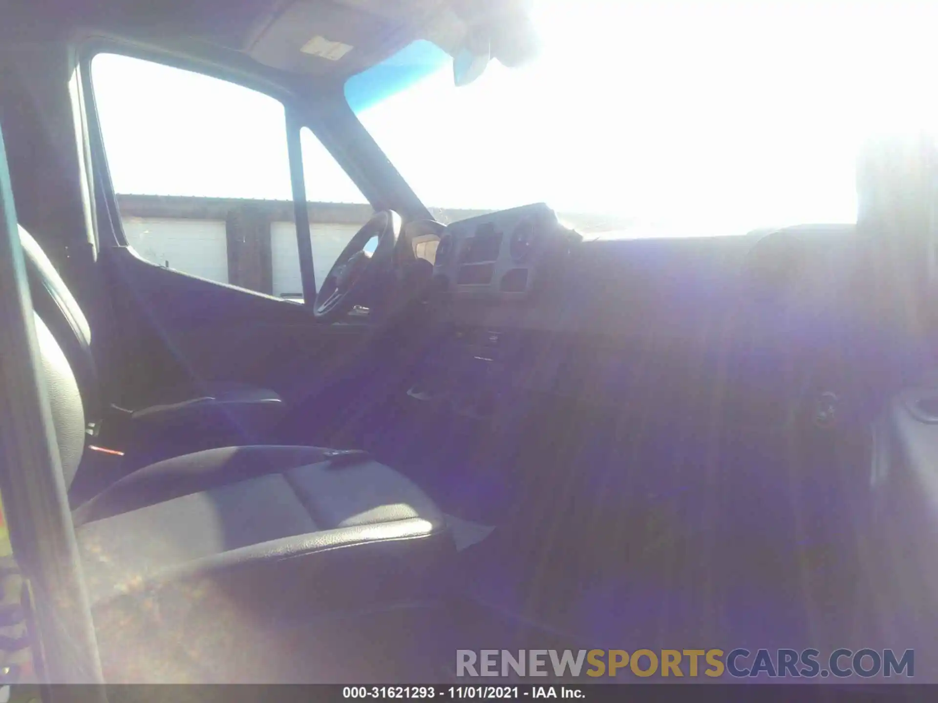 5 Photograph of a damaged car W1Y40BHY8LT035259 MERCEDES-BENZ SPRINTER CARGO VAN 2020