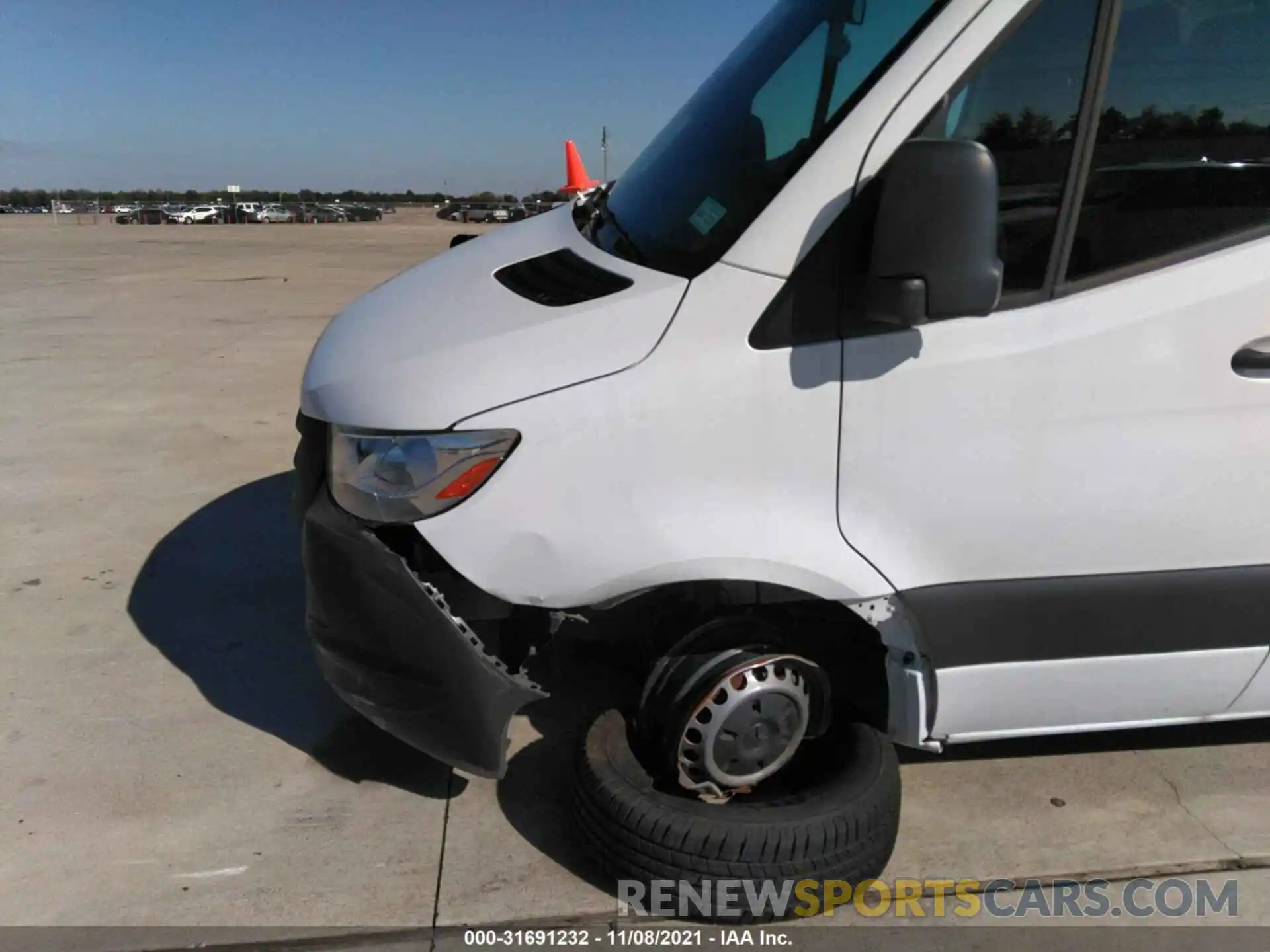 6 Photograph of a damaged car W1Y4DBHY4LT038650 MERCEDES-BENZ SPRINTER CARGO VAN 2020