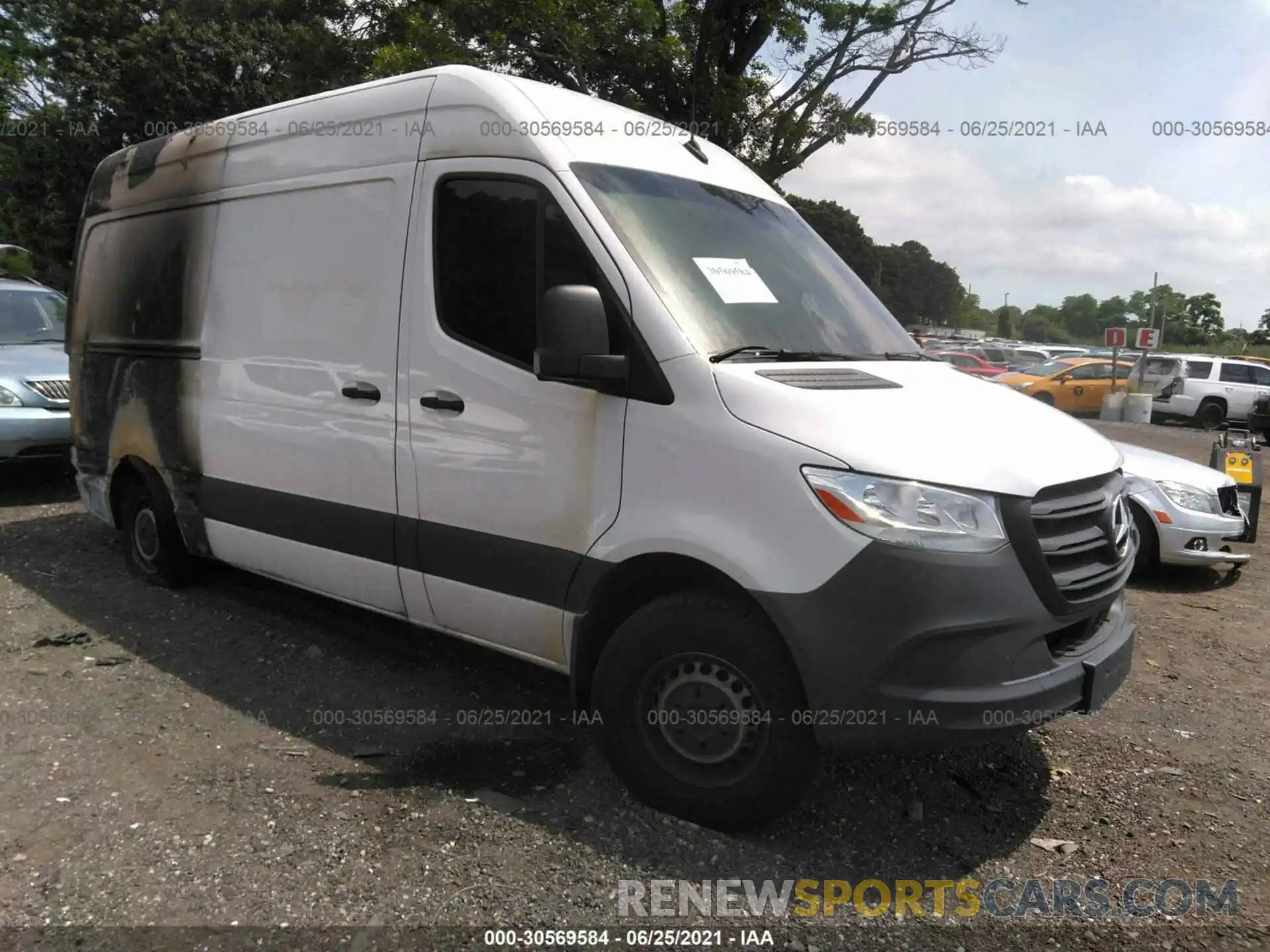 1 Photograph of a damaged car W1Y4EBHY0LP209528 MERCEDES-BENZ SPRINTER CARGO VAN 2020