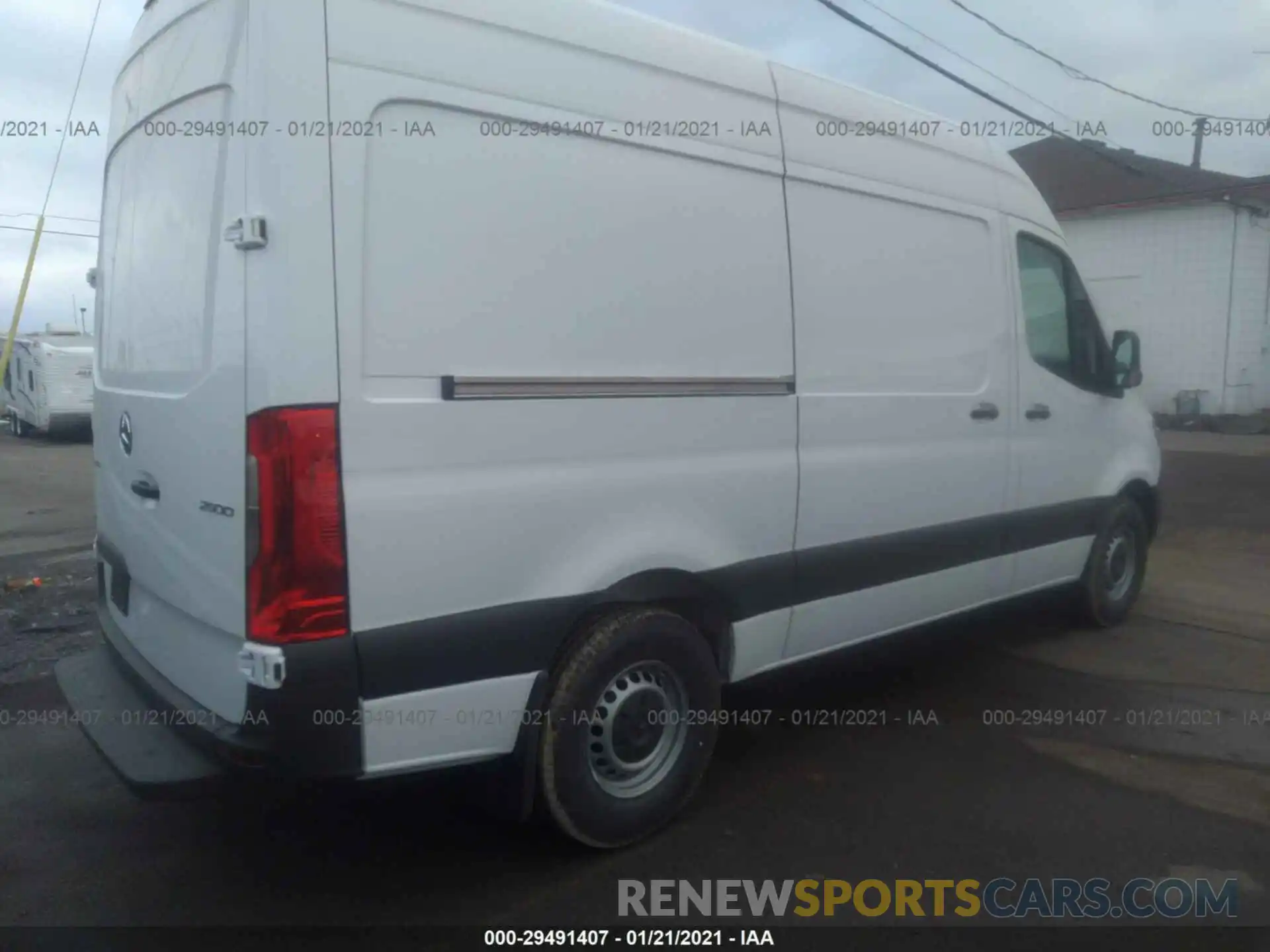 4 Фотография поврежденного автомобиля W1Y4EBHY3LT042959 MERCEDES-BENZ SPRINTER CARGO VAN 2020