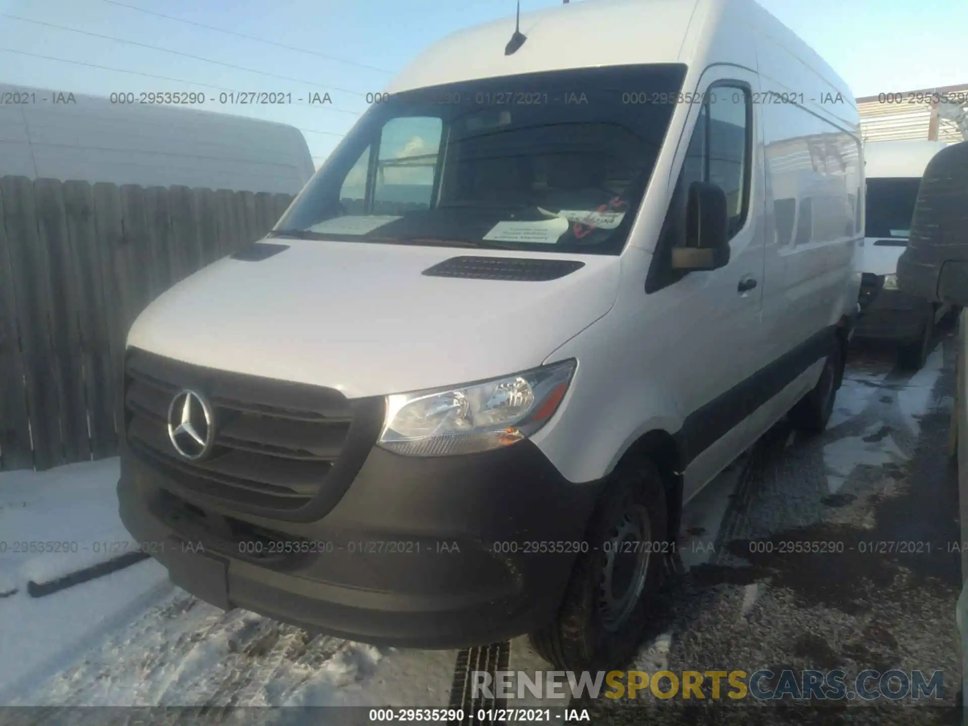 2 Фотография поврежденного автомобиля W1Y4EBHY4LT042453 MERCEDES-BENZ SPRINTER CARGO VAN 2020