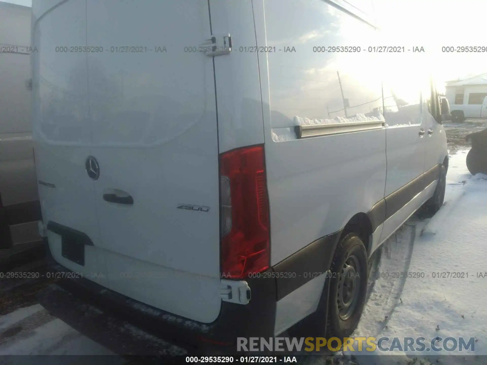 4 Photograph of a damaged car W1Y4EBHY4LT042453 MERCEDES-BENZ SPRINTER CARGO VAN 2020