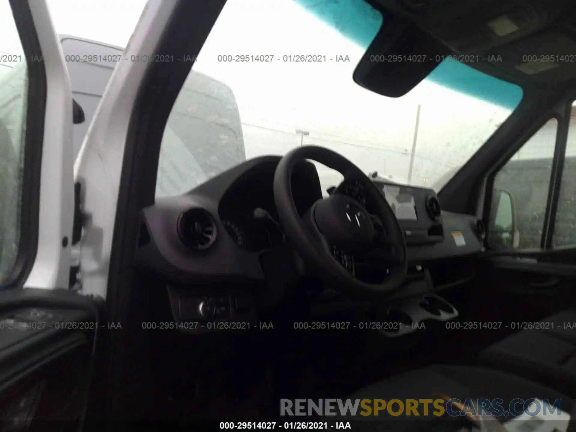 5 Photograph of a damaged car W1Y4EBHY4LT042887 MERCEDES-BENZ SPRINTER CARGO VAN 2020