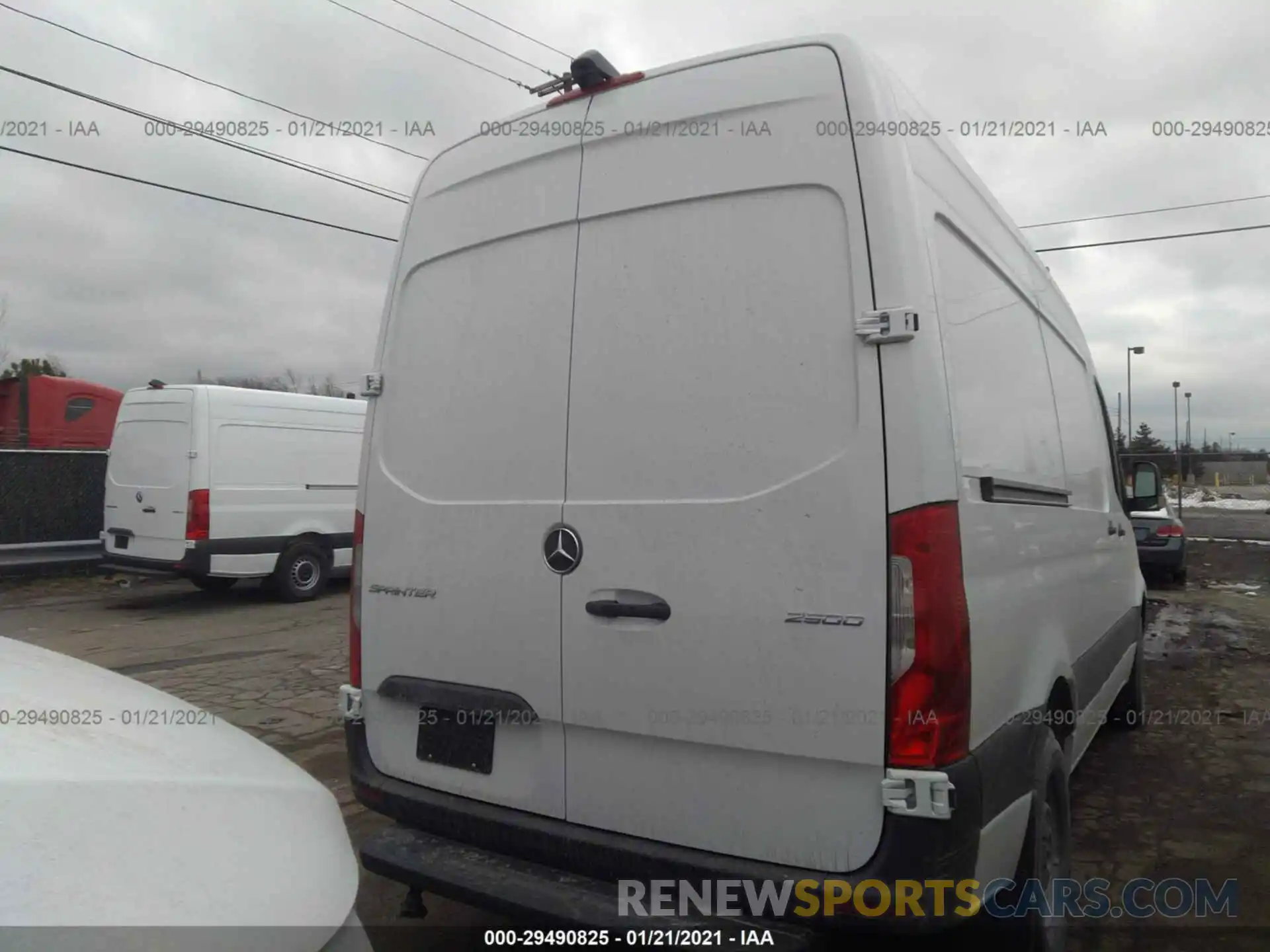 6 Фотография поврежденного автомобиля W1Y4EBHY6LT043183 MERCEDES-BENZ SPRINTER CARGO VAN 2020