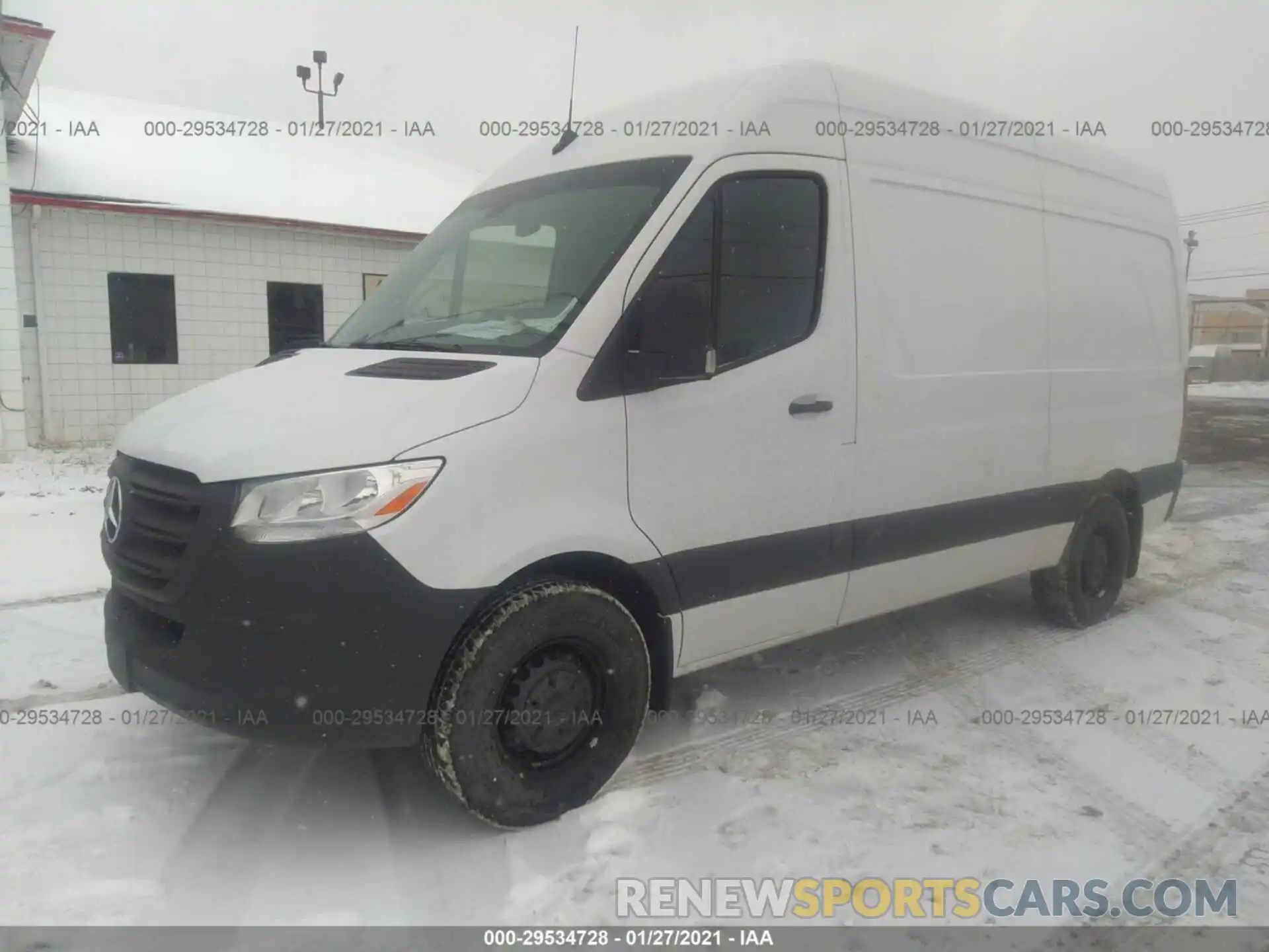 2 Фотография поврежденного автомобиля W1Y4EBHY7LT042057 MERCEDES-BENZ SPRINTER CARGO VAN 2020