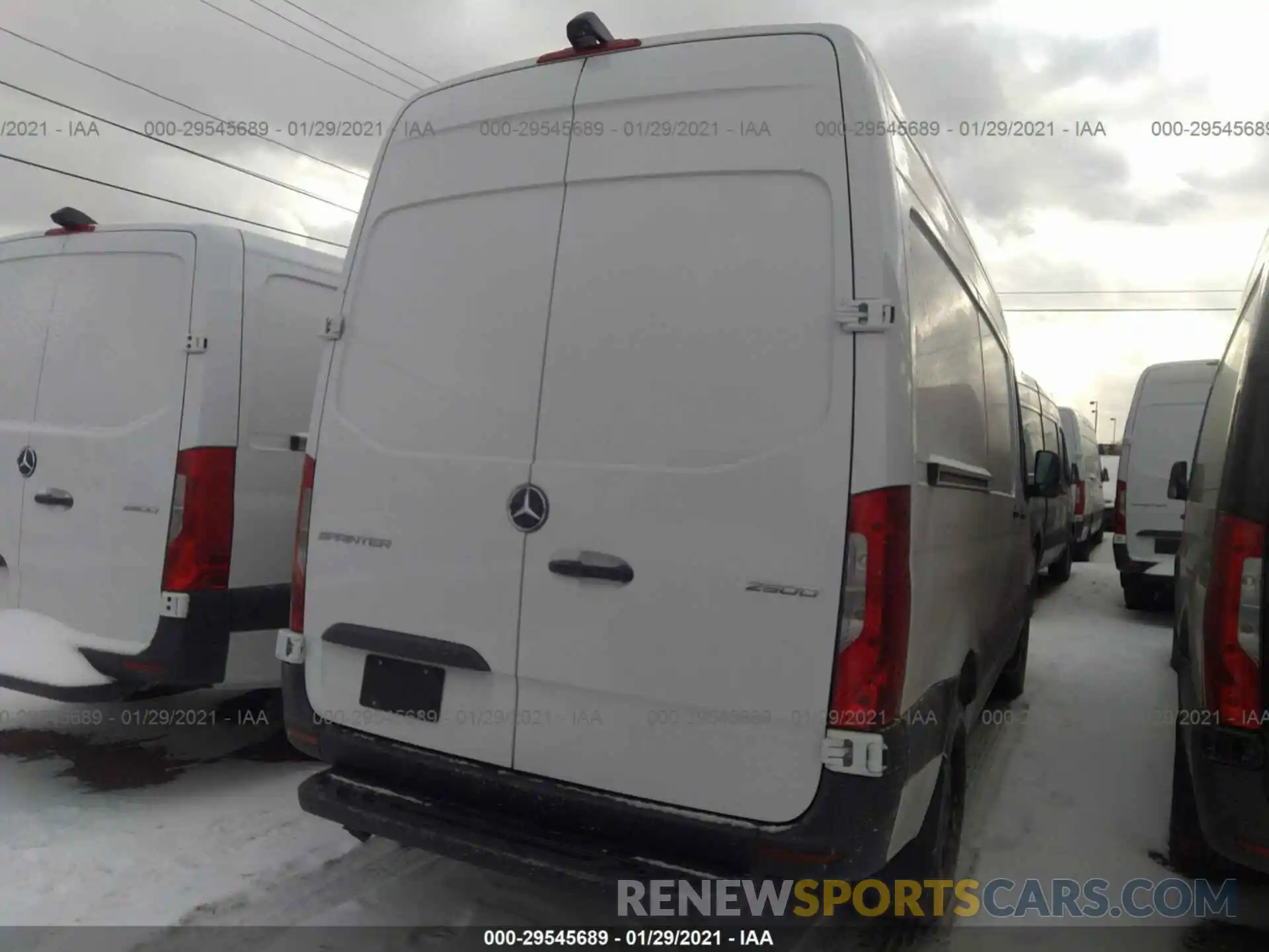 6 Photograph of a damaged car W1Y4EBHYXLT042697 MERCEDES-BENZ SPRINTER CARGO VAN 2020