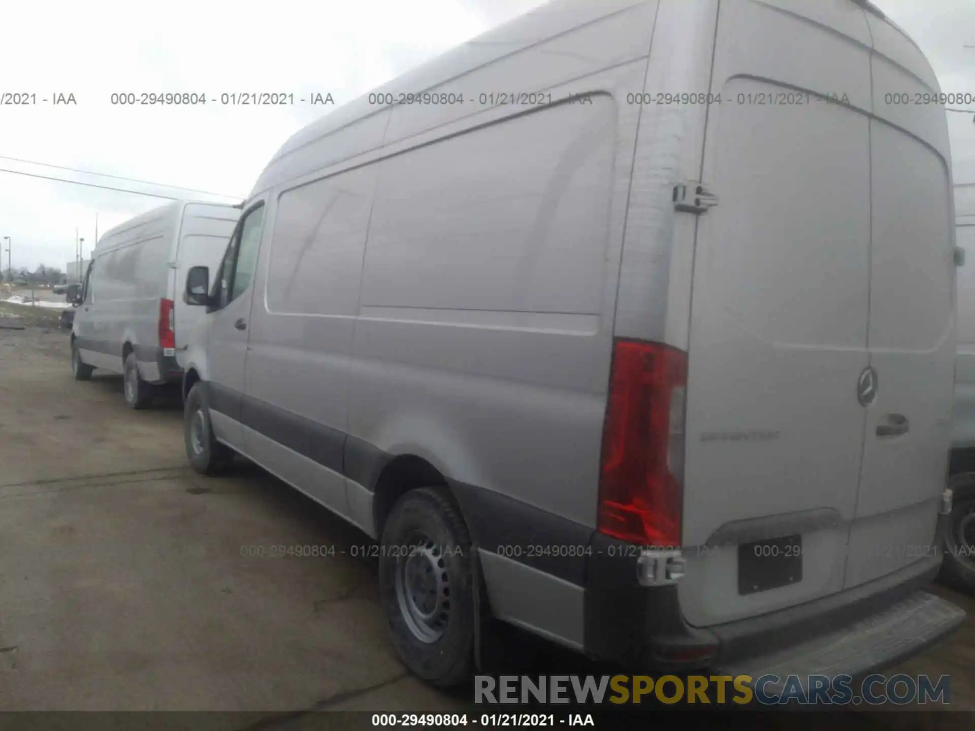 3 Фотография поврежденного автомобиля W1Y4EBHYXLT042957 MERCEDES-BENZ SPRINTER CARGO VAN 2020