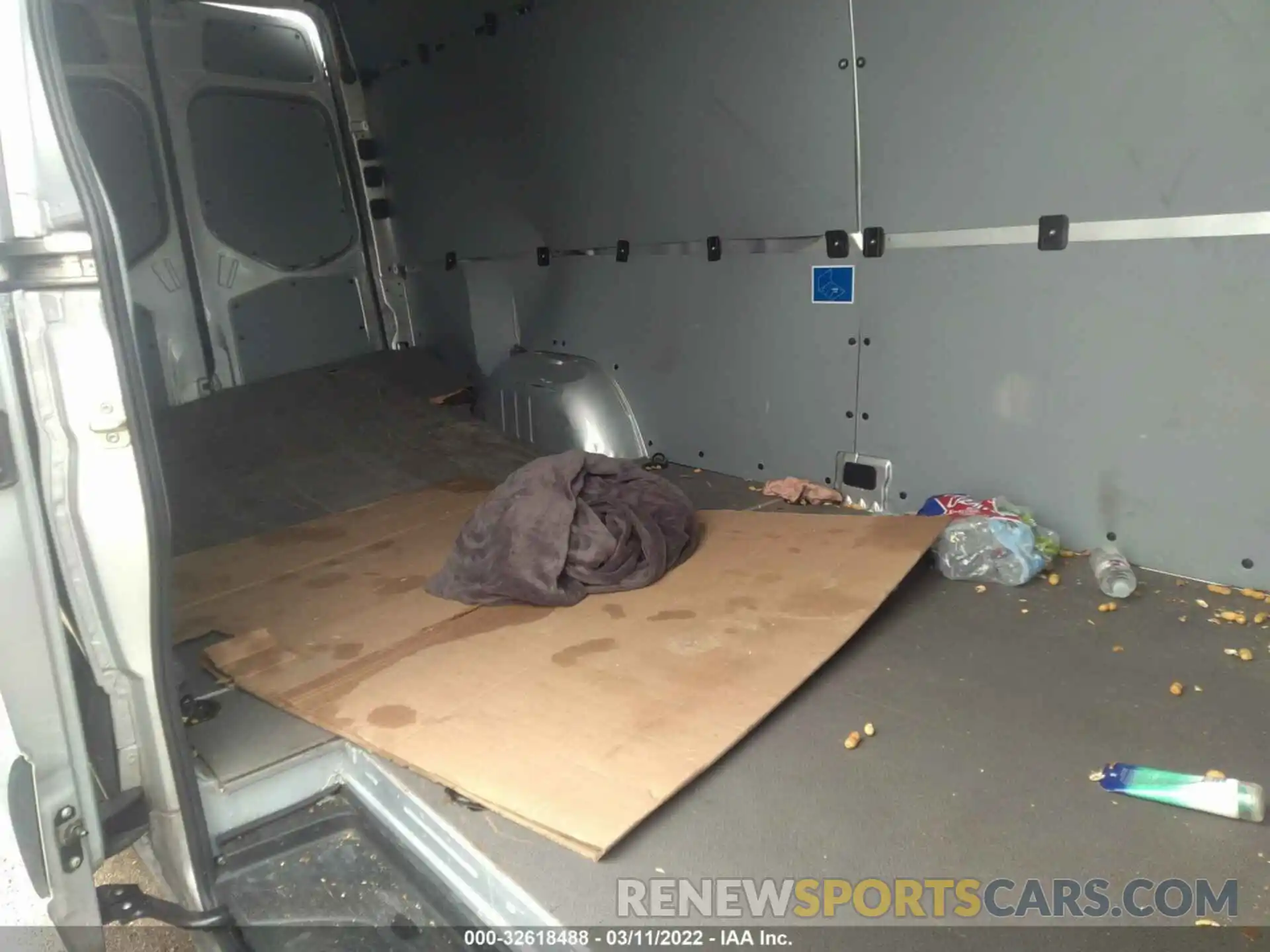 8 Photograph of a damaged car W1Y4ECHY1LT026023 MERCEDES-BENZ SPRINTER CARGO VAN 2020