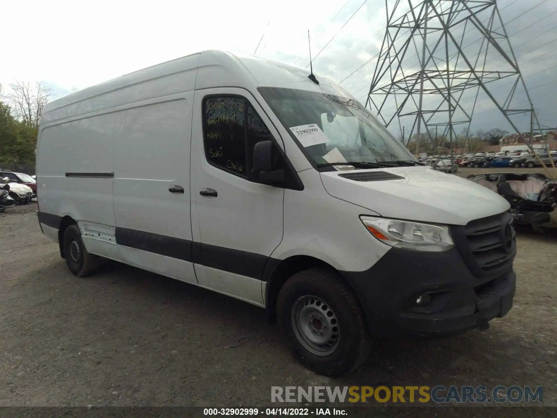 1 Фотография поврежденного автомобиля W1Y4ECHY2LT020974 MERCEDES-BENZ SPRINTER CARGO VAN 2020