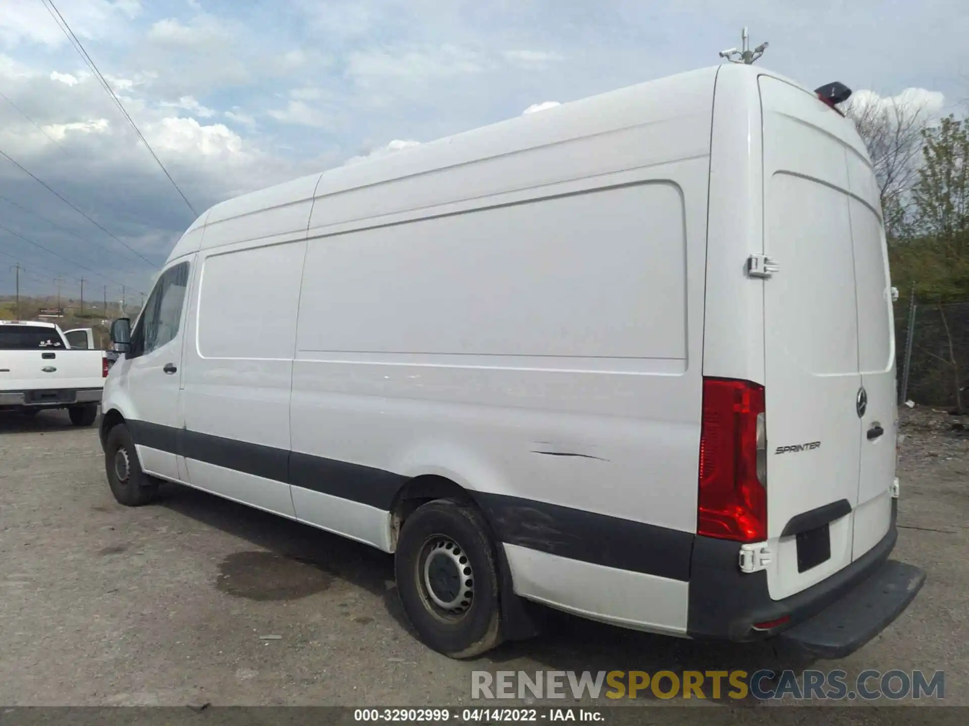 3 Фотография поврежденного автомобиля W1Y4ECHY2LT020974 MERCEDES-BENZ SPRINTER CARGO VAN 2020