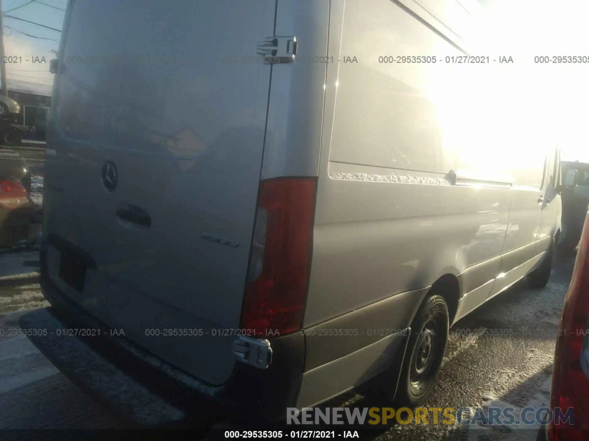 4 Фотография поврежденного автомобиля W1Y4ECHY2LT043073 MERCEDES-BENZ SPRINTER CARGO VAN 2020