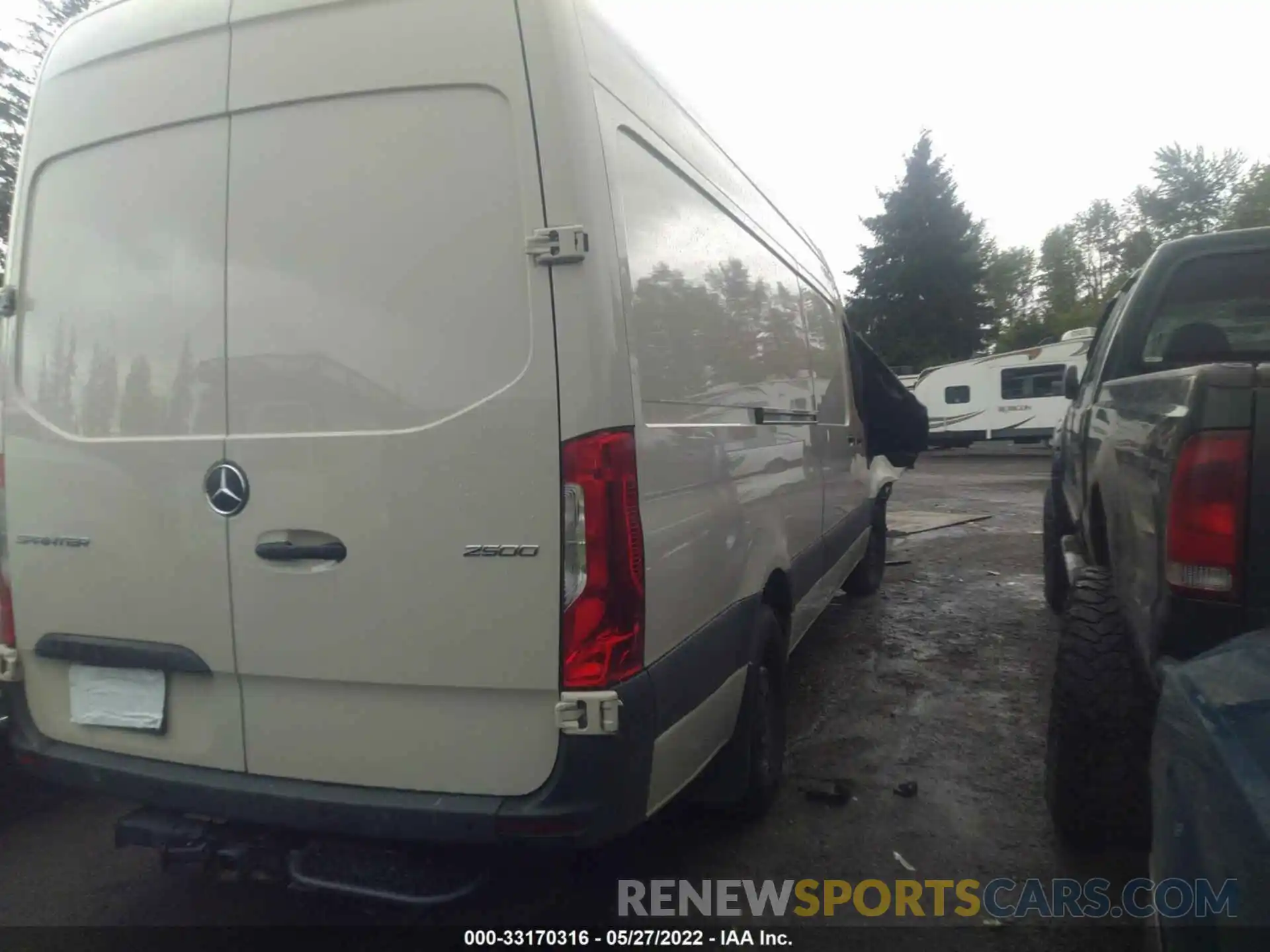 4 Фотография поврежденного автомобиля W1Y4ECHY3LT040697 MERCEDES-BENZ SPRINTER CARGO VAN 2020