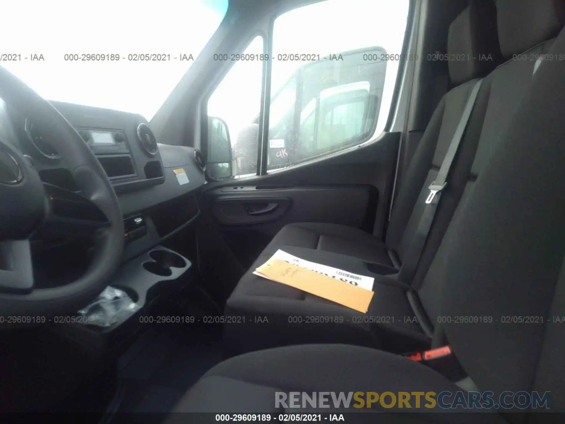 5 Photograph of a damaged car W1Y4ECHY6LT043447 MERCEDES-BENZ SPRINTER CARGO VAN 2020