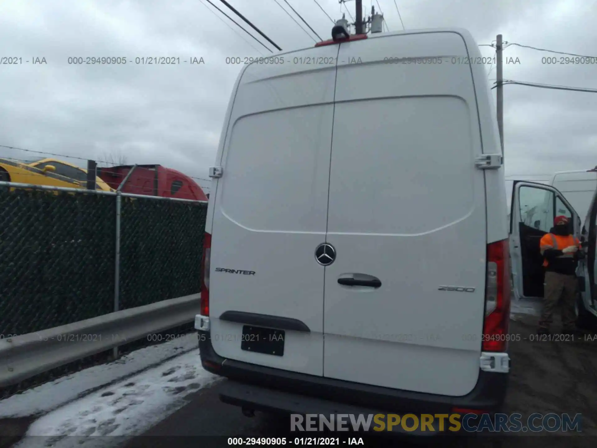 6 Photograph of a damaged car W1Y4ECHY7LT043439 MERCEDES-BENZ SPRINTER CARGO VAN 2020