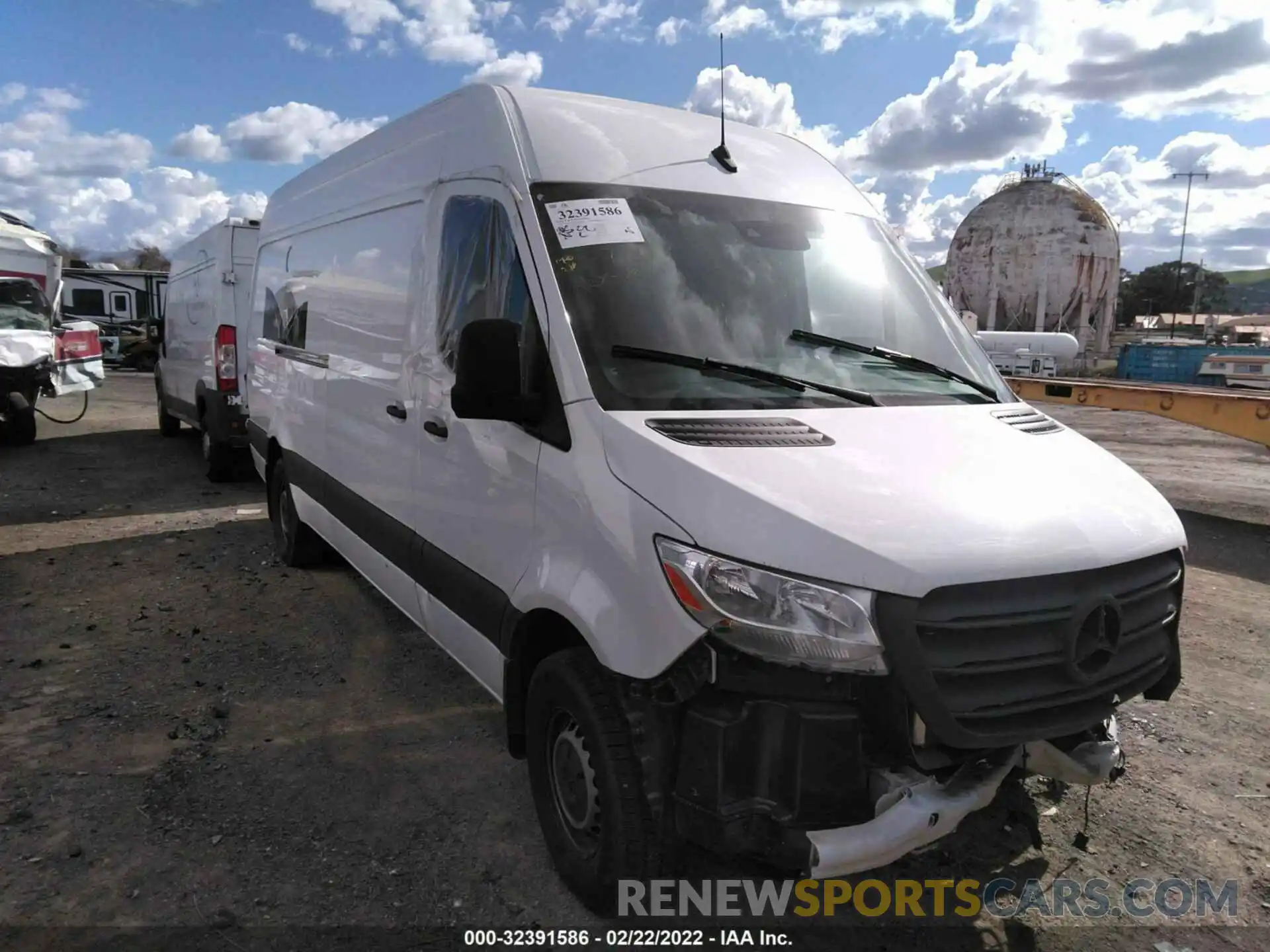 1 Фотография поврежденного автомобиля W1Y4ECHY8LT038539 MERCEDES-BENZ SPRINTER CARGO VAN 2020